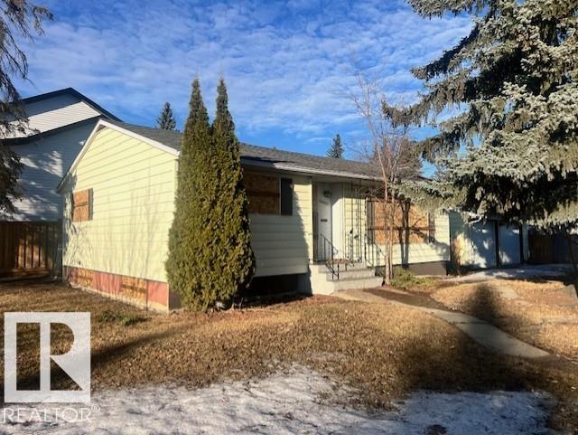 14632 95 Avenue, Edmonton, Alberta, T5N 0B3