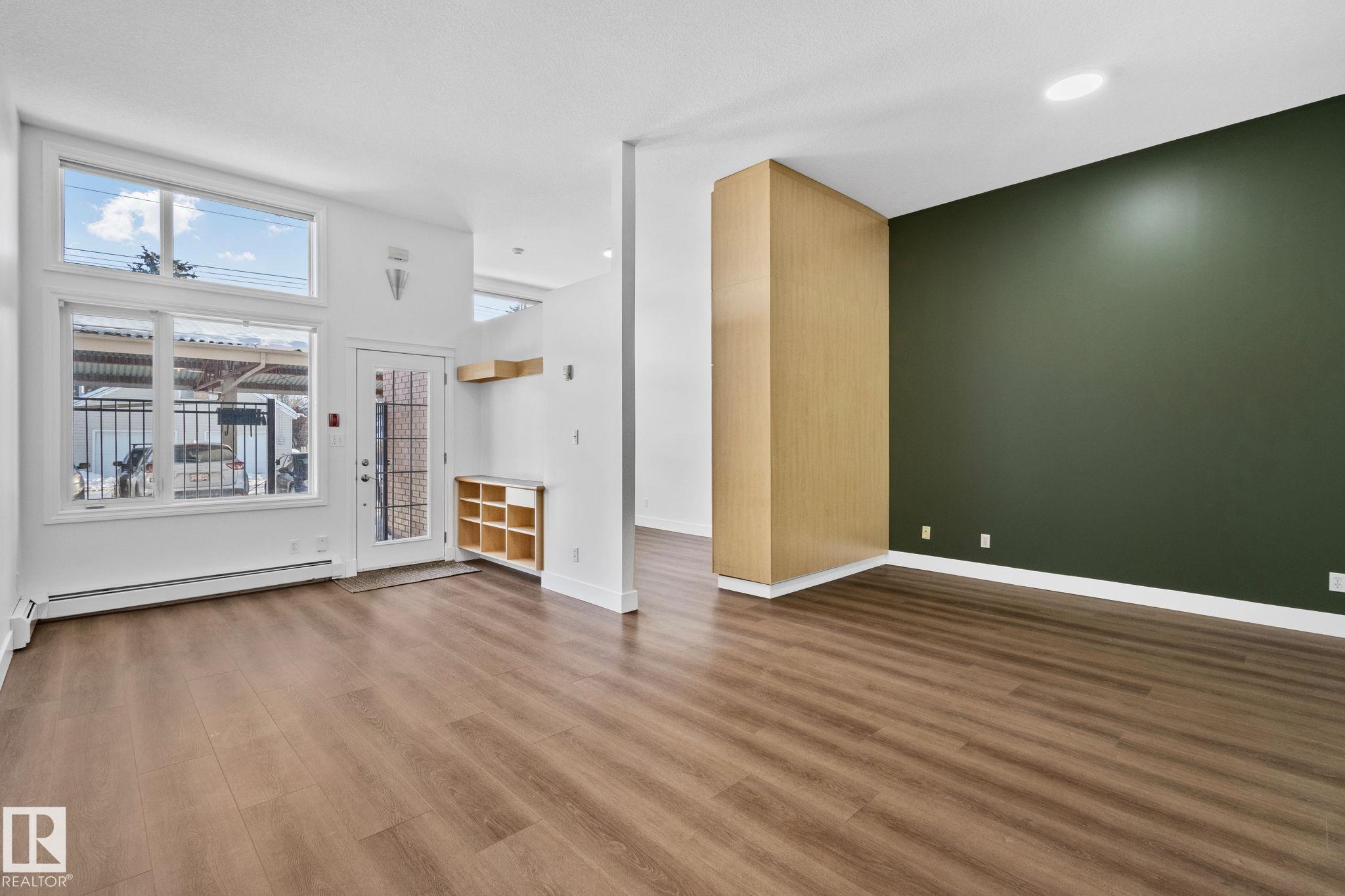 116 11033 127 Street, Edmonton, Alberta, T5M 0T3