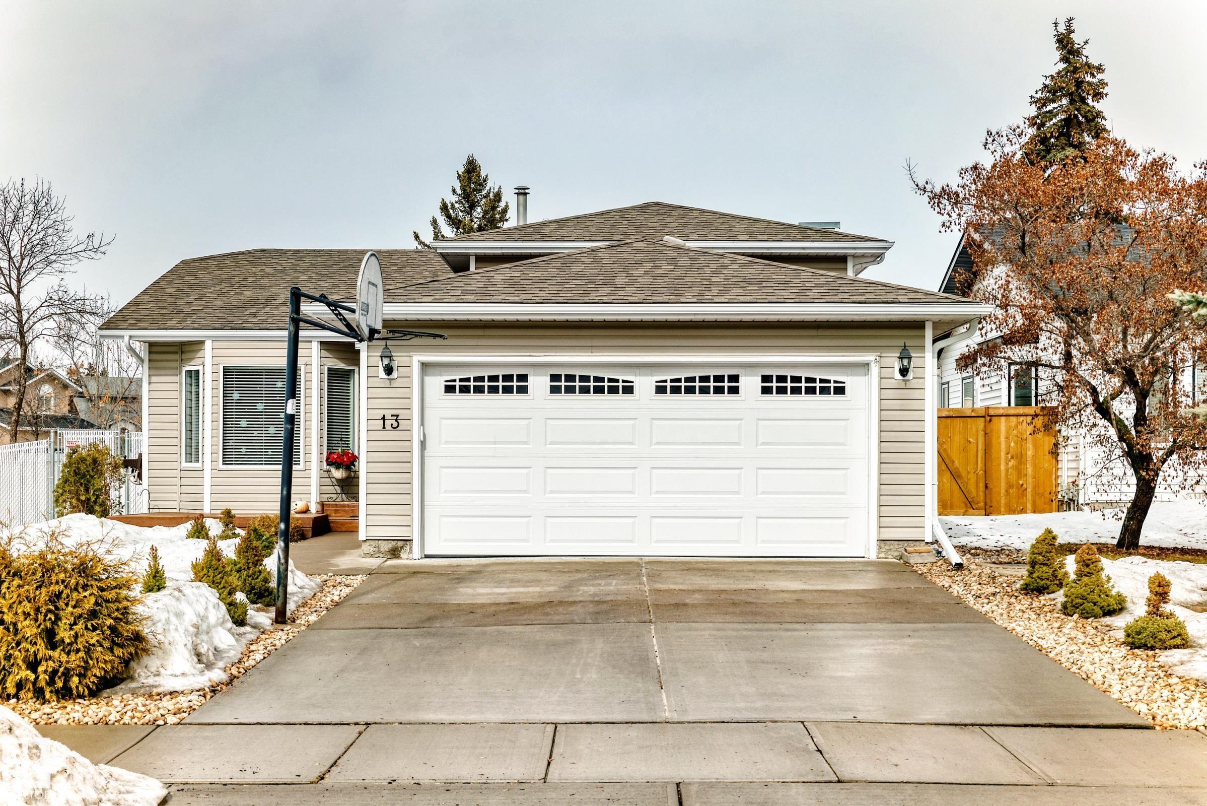 13 Donahue Close, St. Albert, Alberta, T8N 5N7