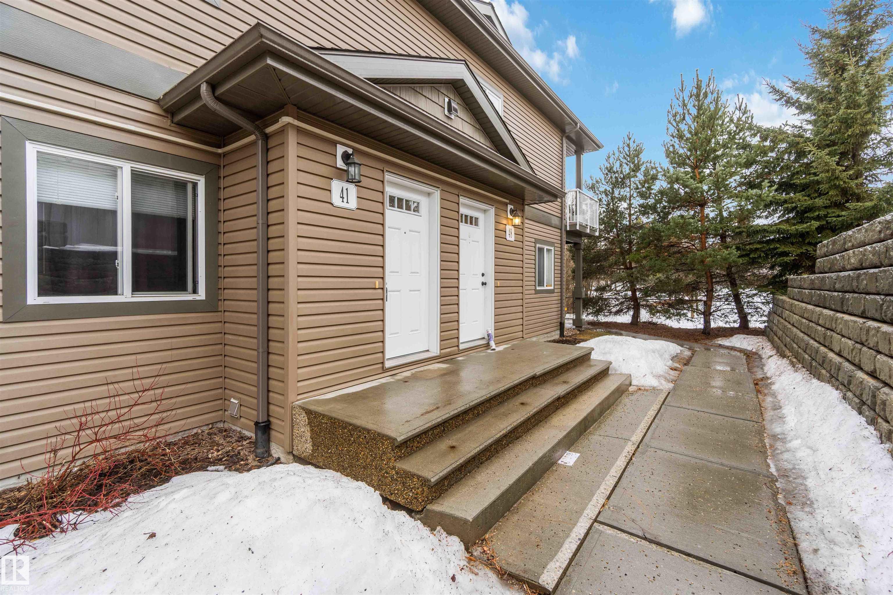 41 30 Oak Vista Drive, St. Albert, Alberta, T8N 3T1