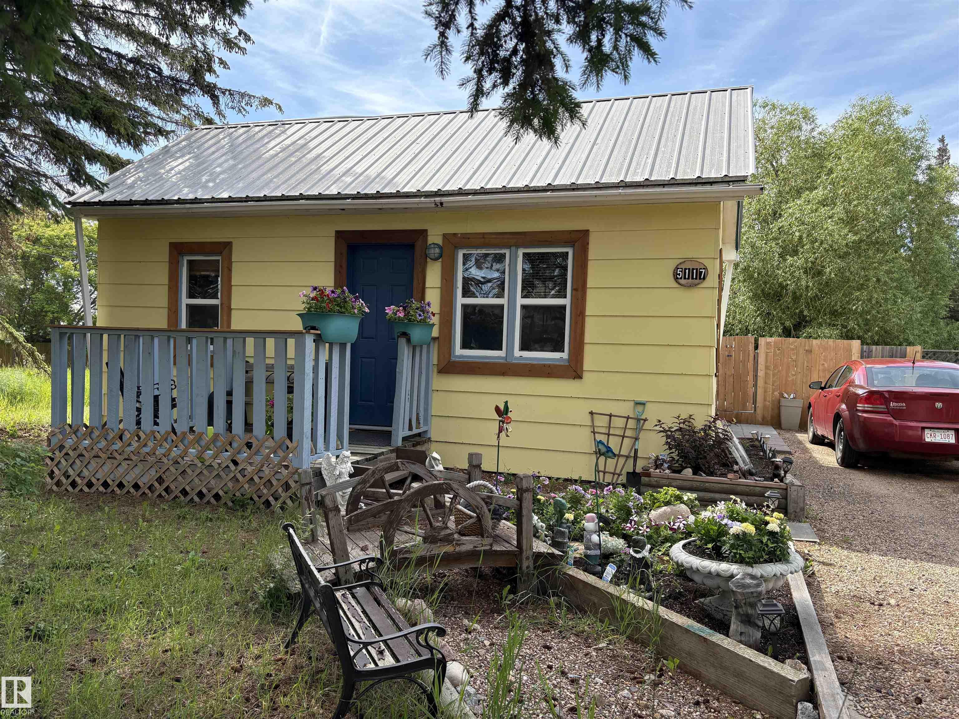 5117 52 Avenue, Elk Point, Alberta, T0A 1A0