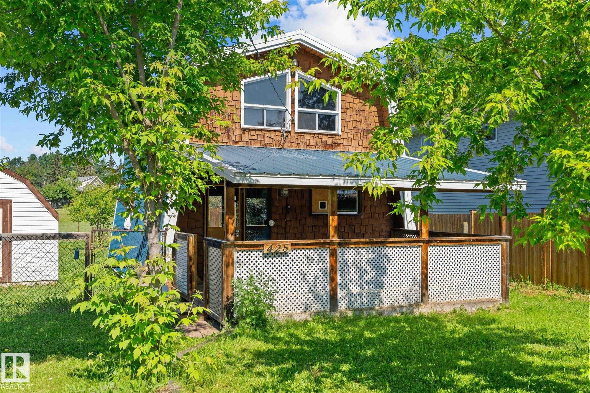 425 4 St. Yellowstone, Rural Lac Ste. Anne County, Alberta, T0E 0A0