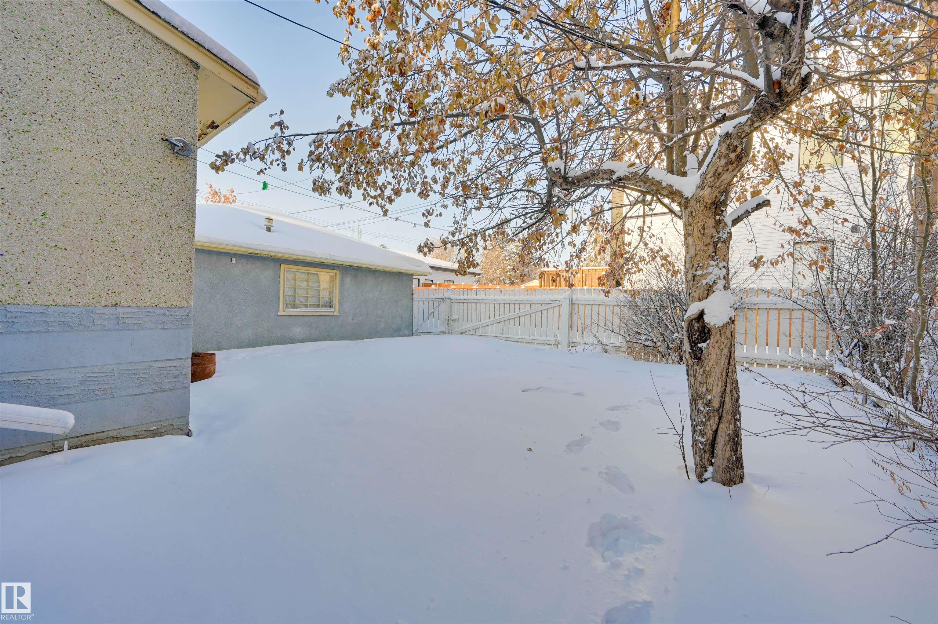 12723 121 Street, Edmonton, Alberta, T5L 0A8