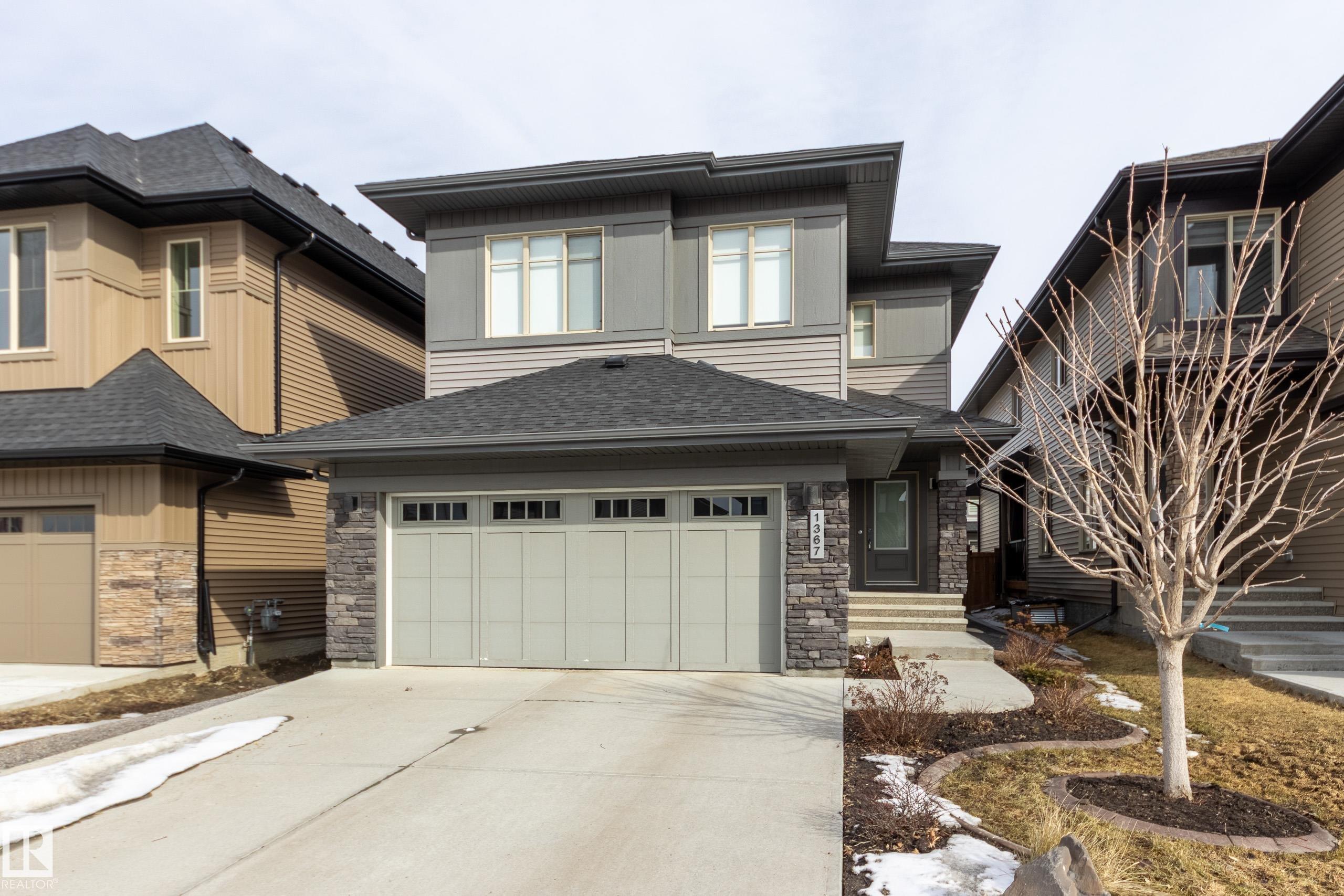 1367 Ainslie Wynd, Edmonton, Alberta, T6W 3E9