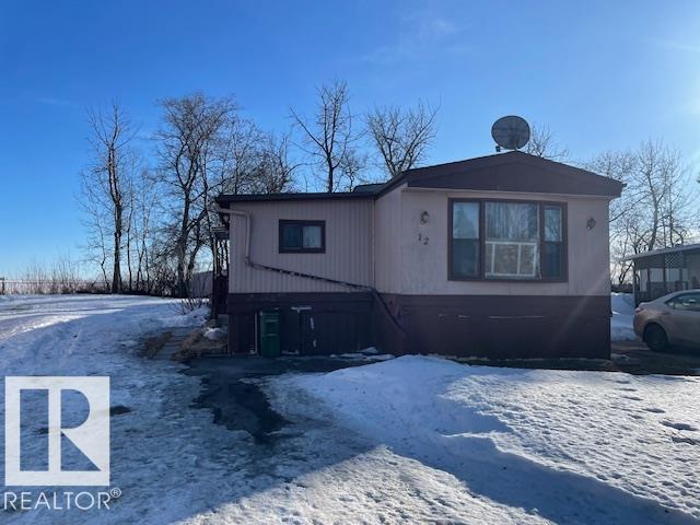 12 Cliff Crescent, Edmonton, Alberta, T6P 1B6