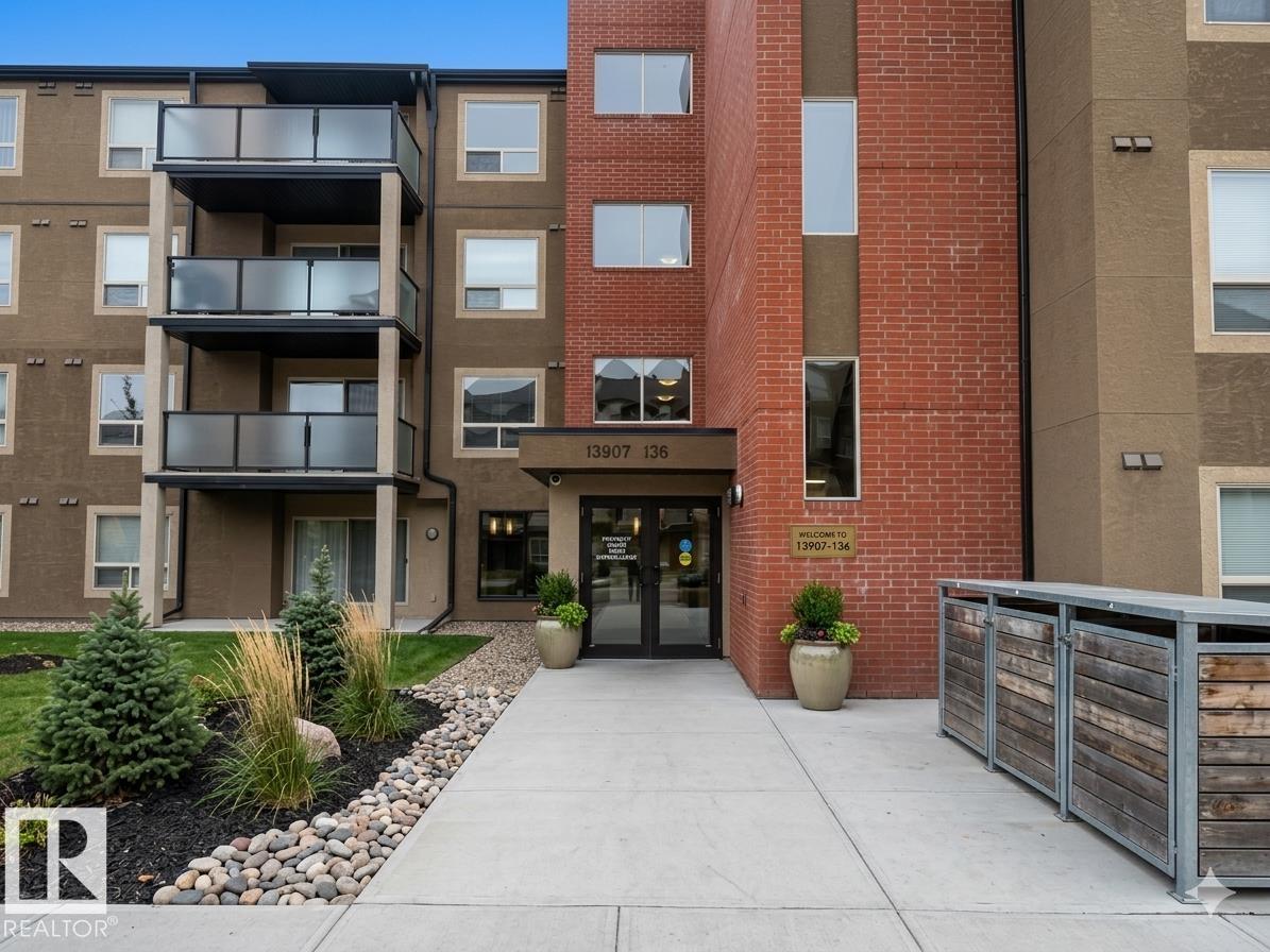 208 13907 136 Street, Edmonton, Alberta, T6V 1Y5
