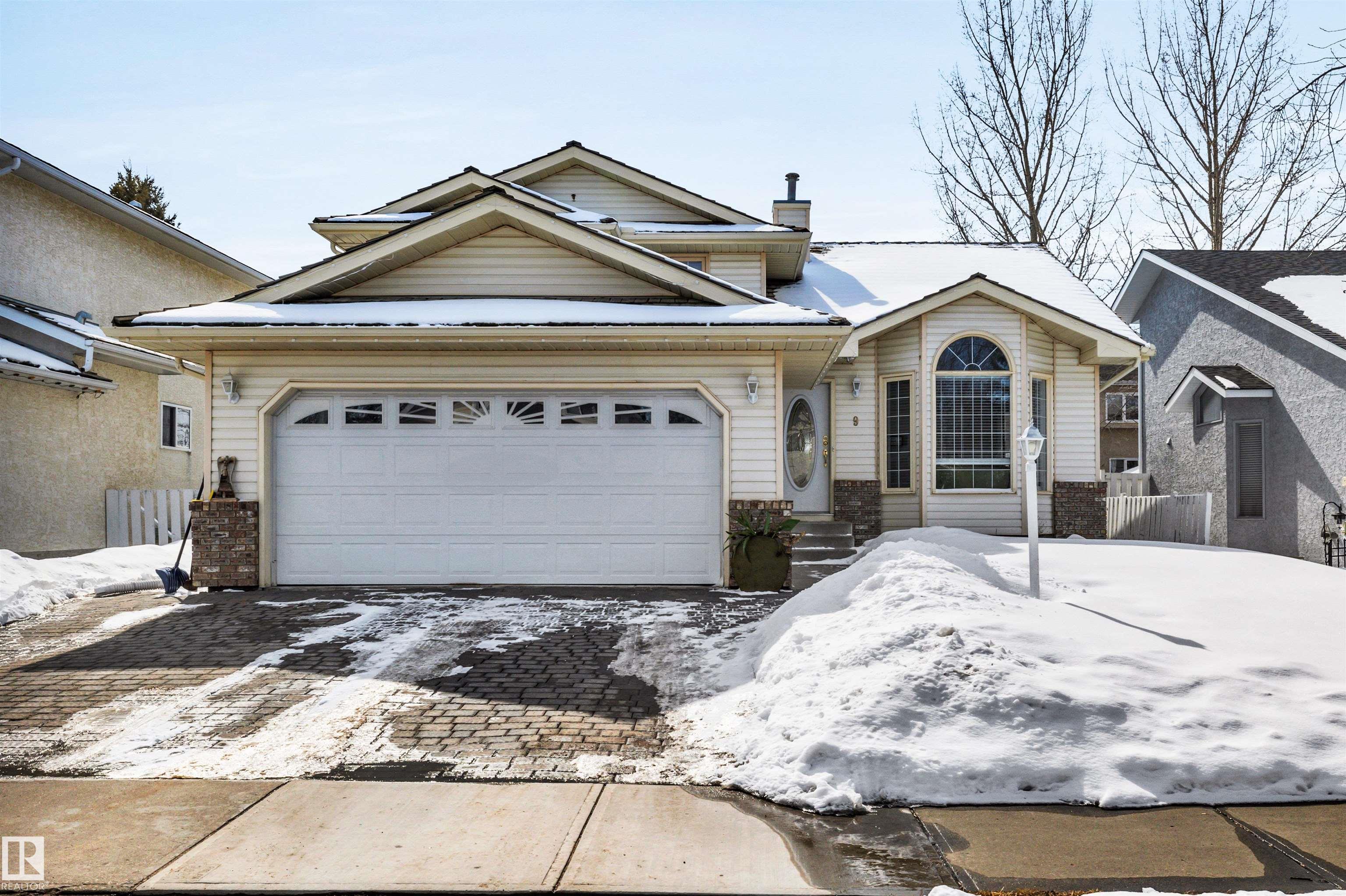 9 Ebony Way, St. Albert, Alberta, T8N 5X4