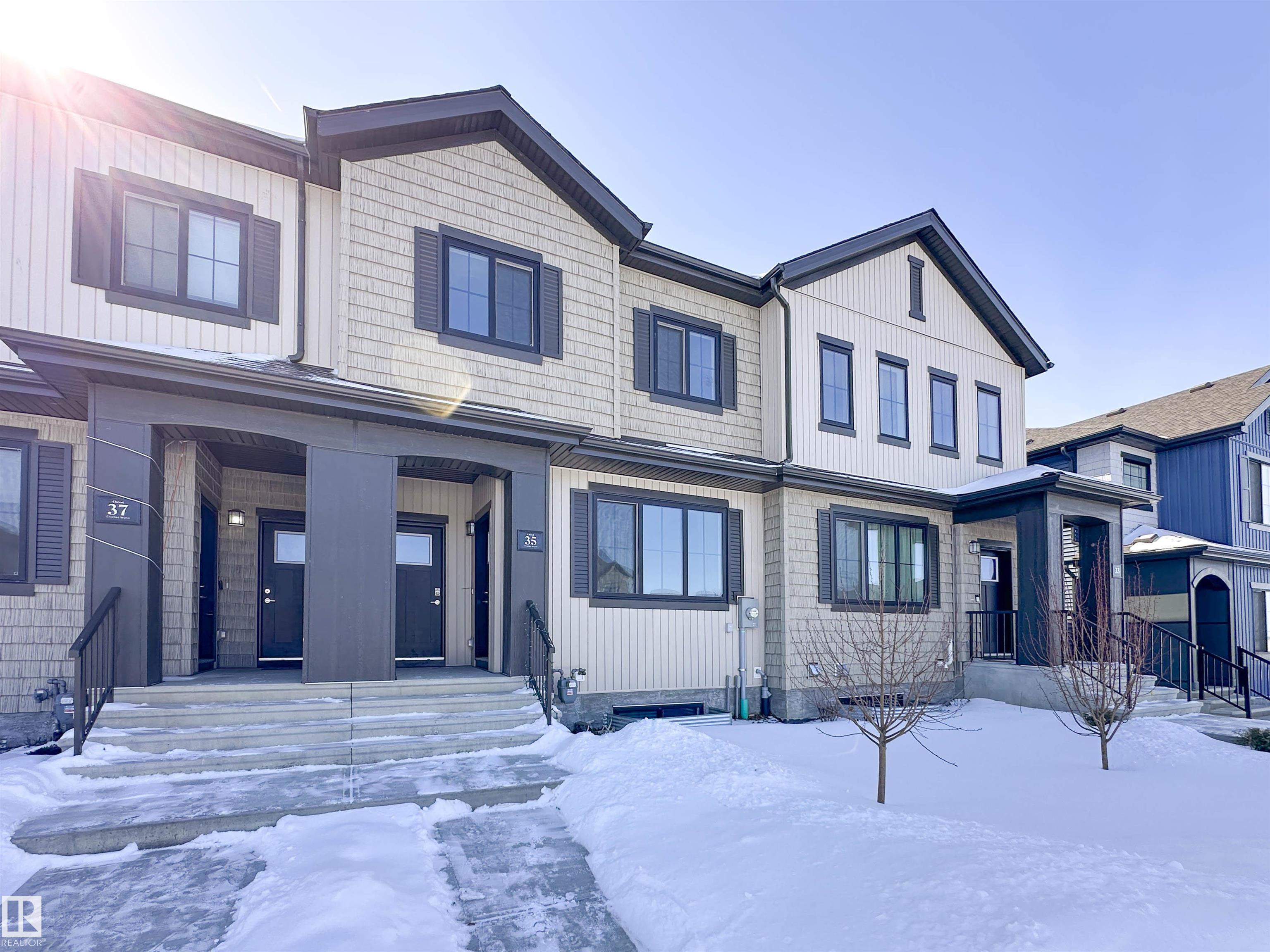 35 Chelles Wynd, St. Albert, Alberta, T8T 2C2