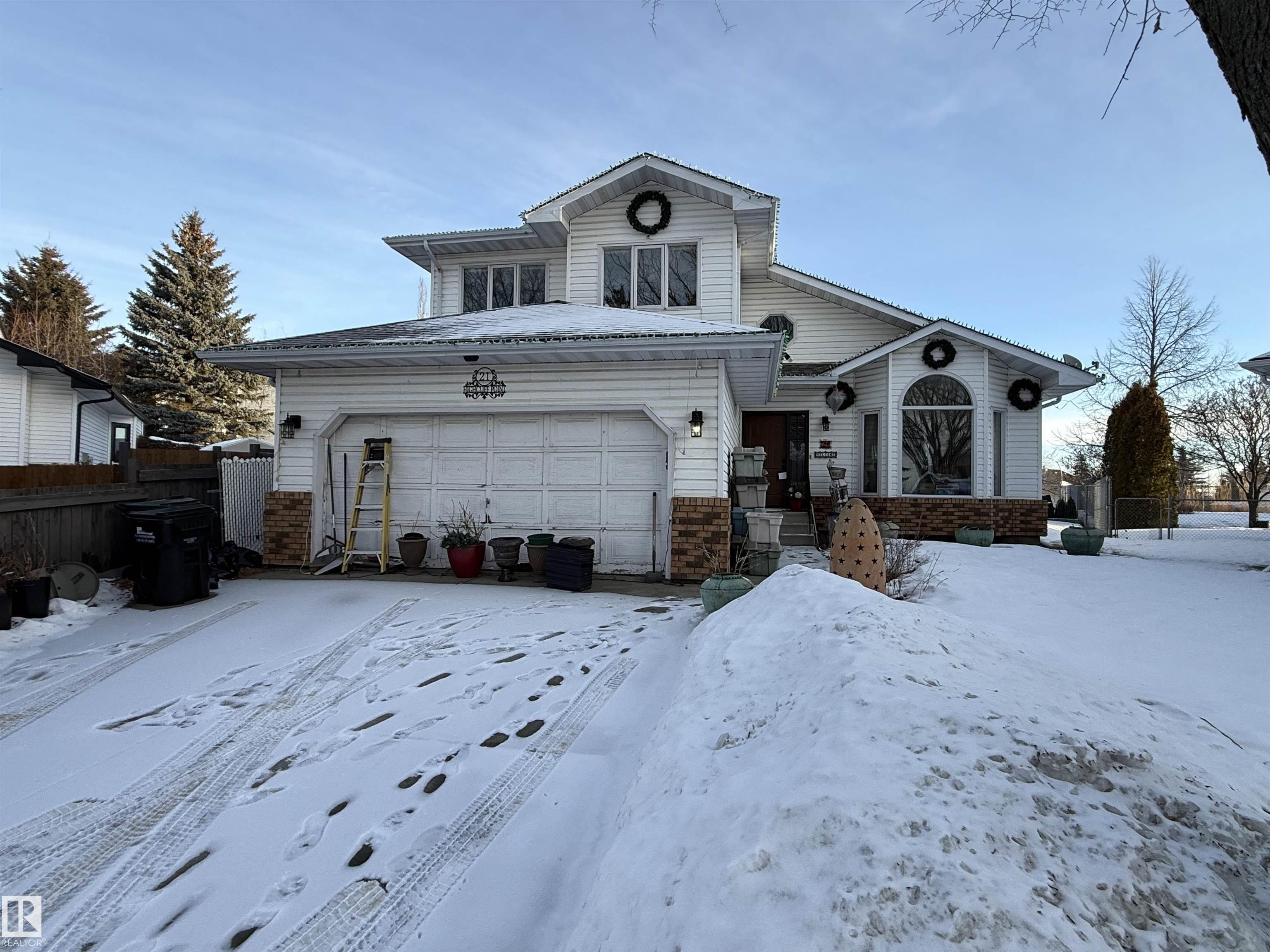 21 Highcliff Point, Sherwood Park, Alberta, T8A 6A2