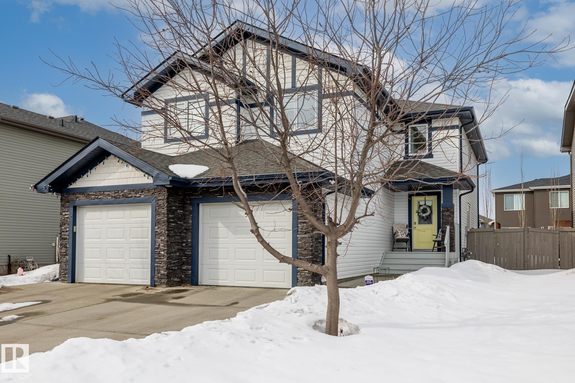 34 Red Tail Way, St. Albert, Alberta, T8N 7N7