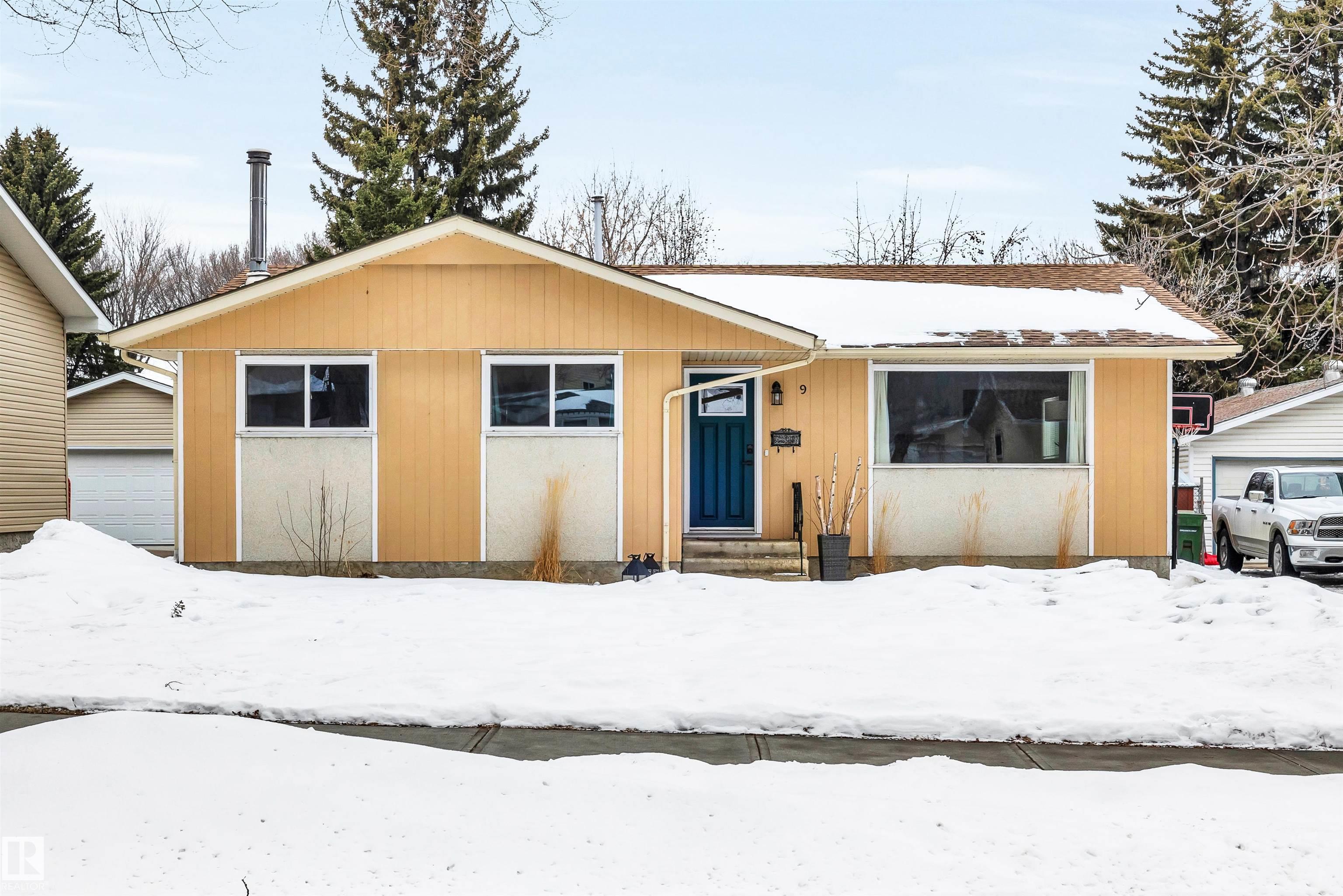 9 Broadview Crescent, St. Albert, Alberta, T8N 0B1