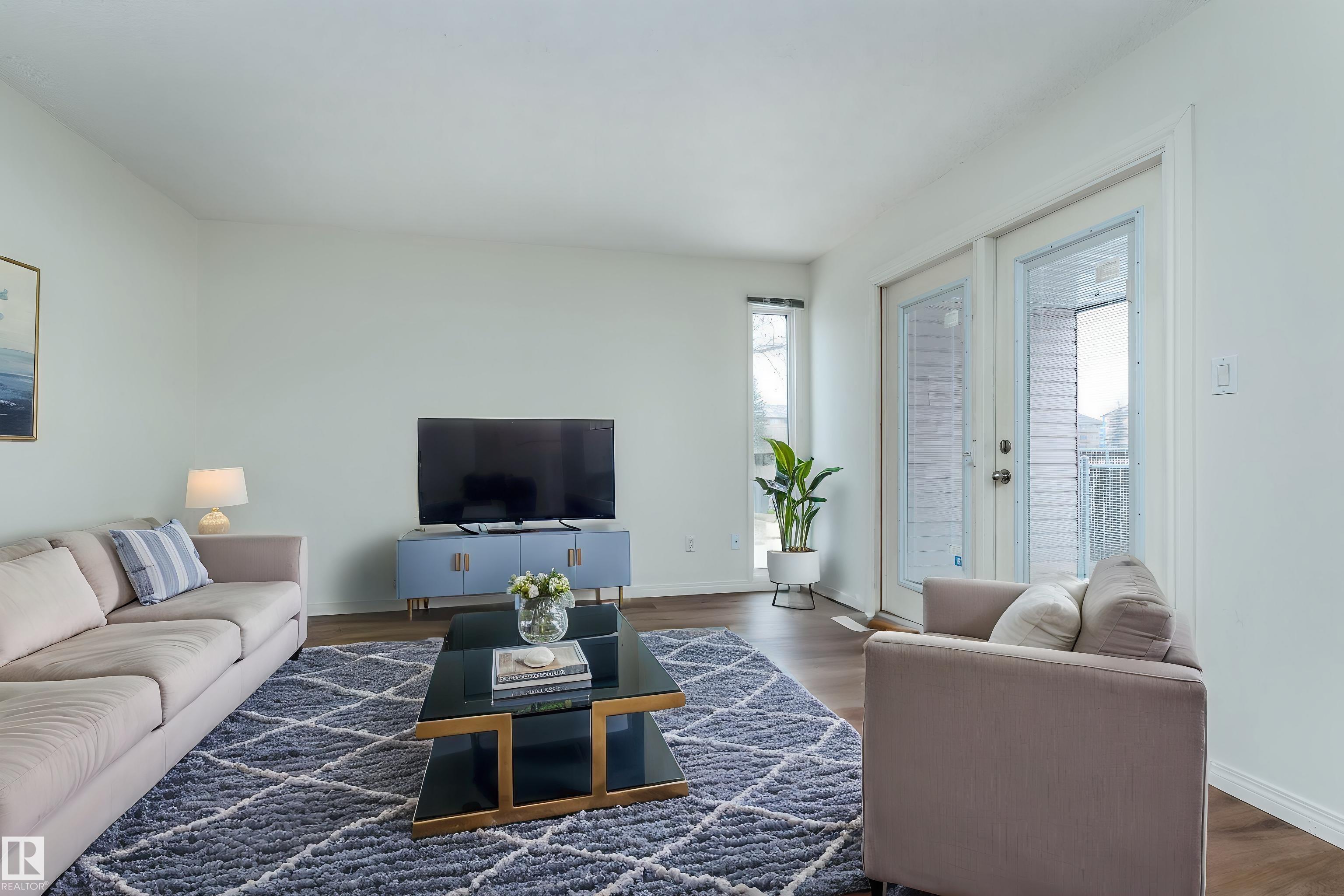 14636 25 Street Edmonton Alberta