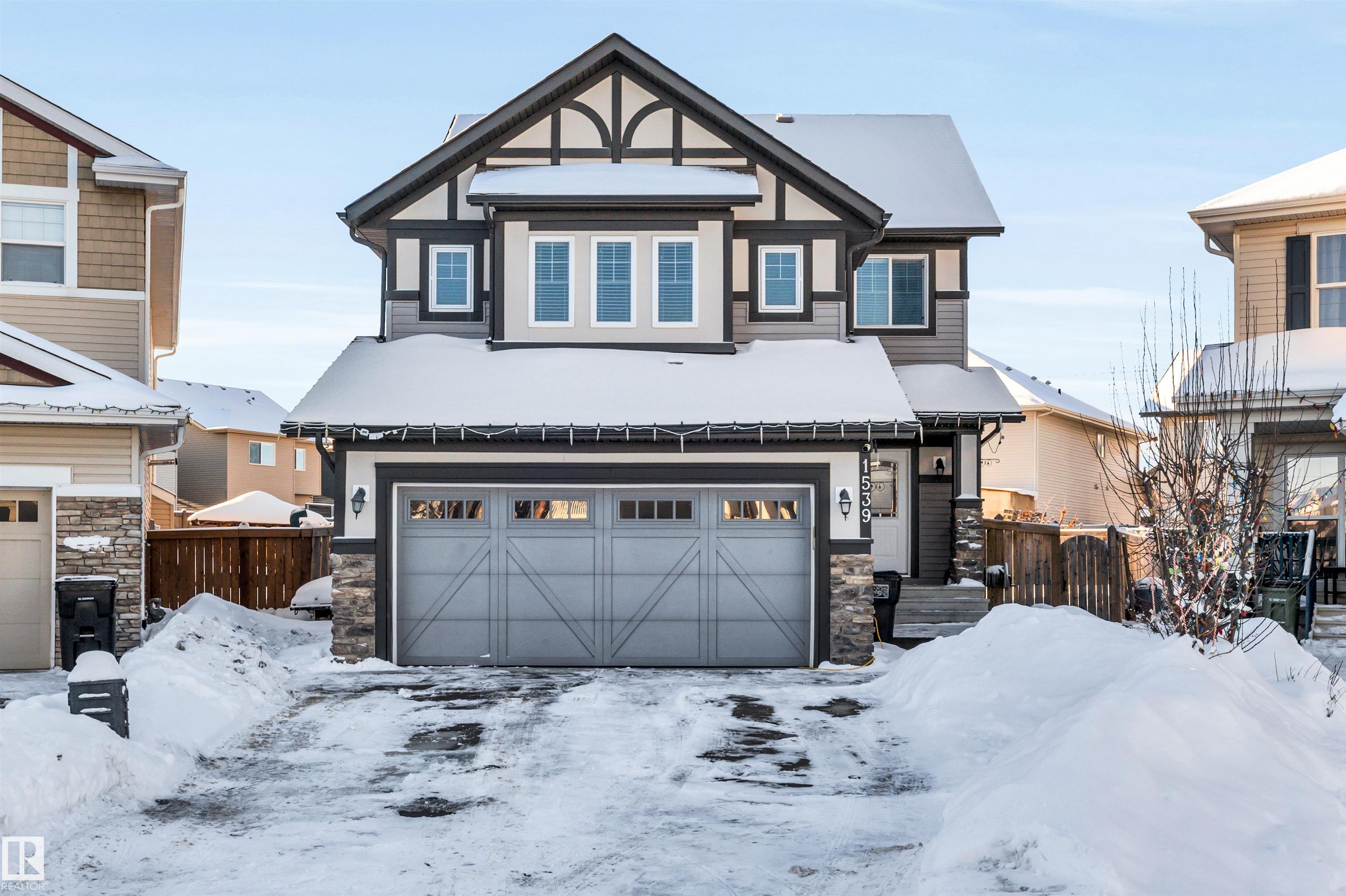 1539 Chapman Way, Edmonton, Alberta, T6W 0Z1
