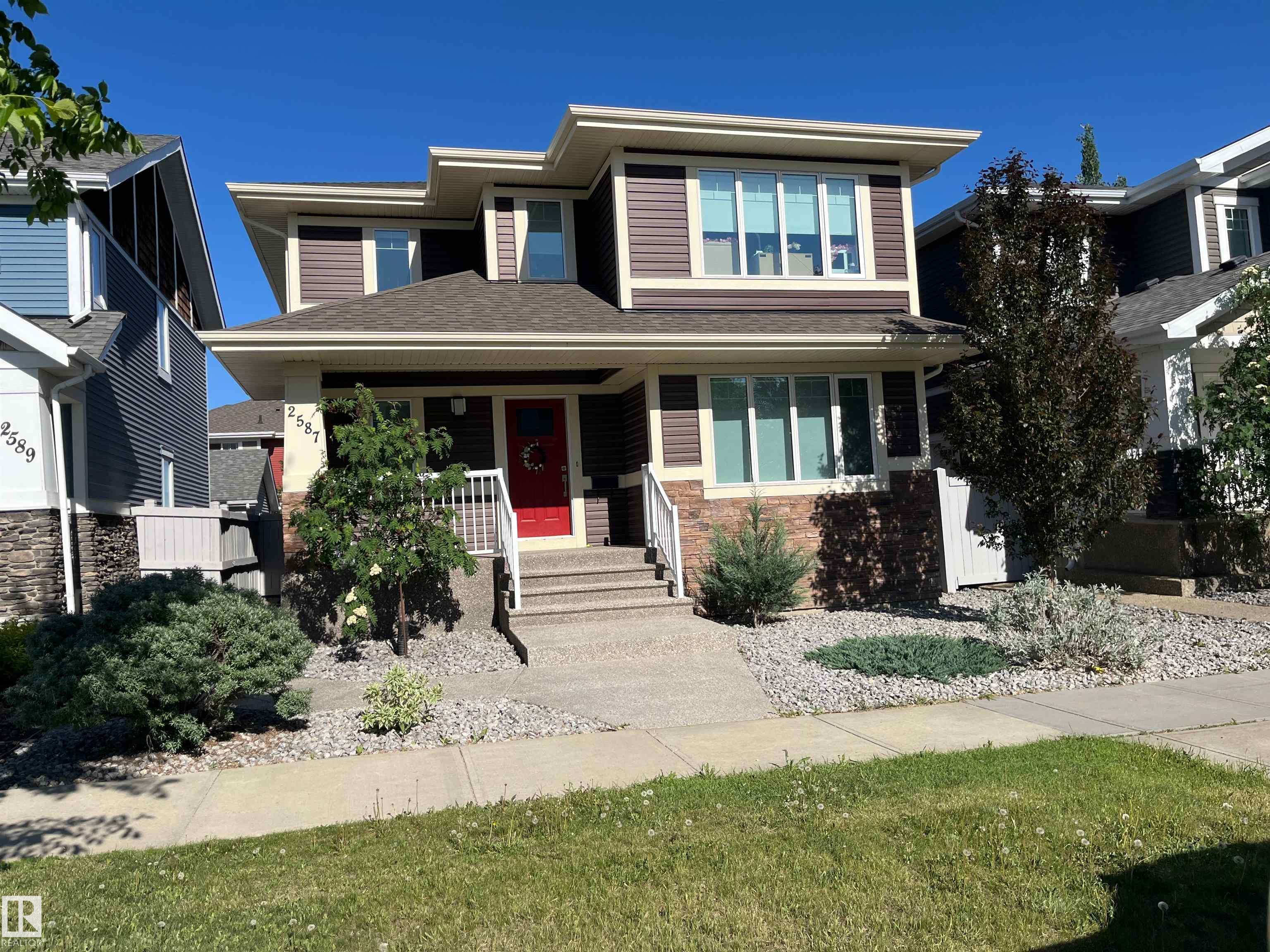 2587 Pegasus Boulevard, Edmonton, Alberta, T5E 6R1