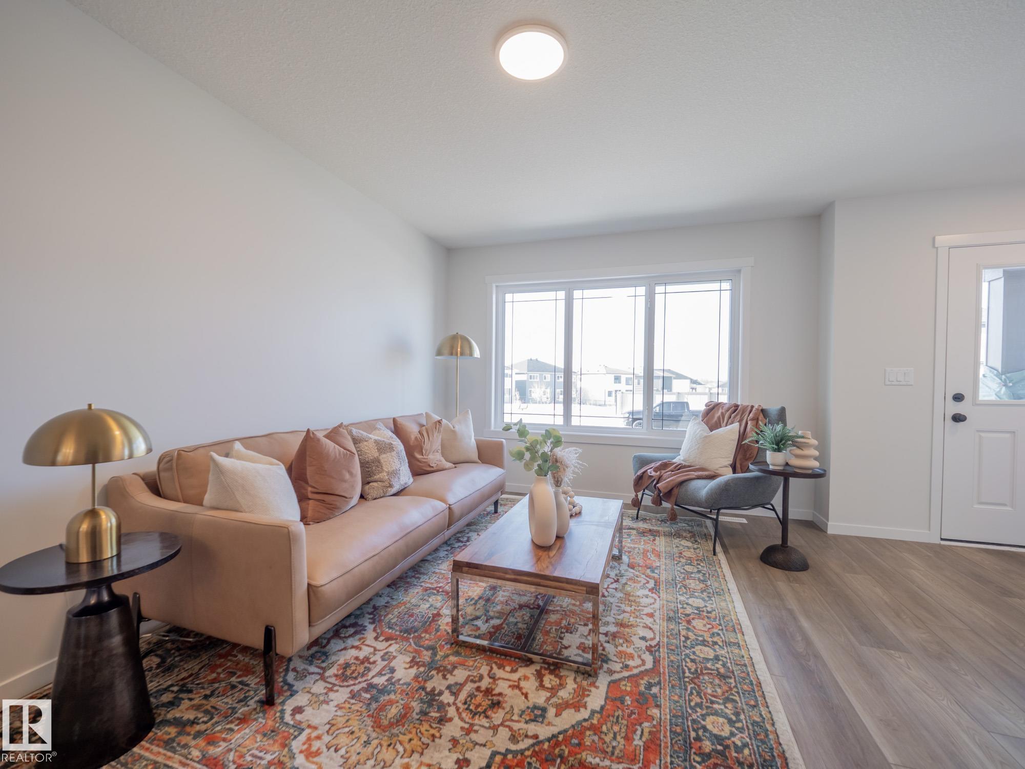 6 Brougham Drive, Ardrossan, Alberta, T8E 0C1