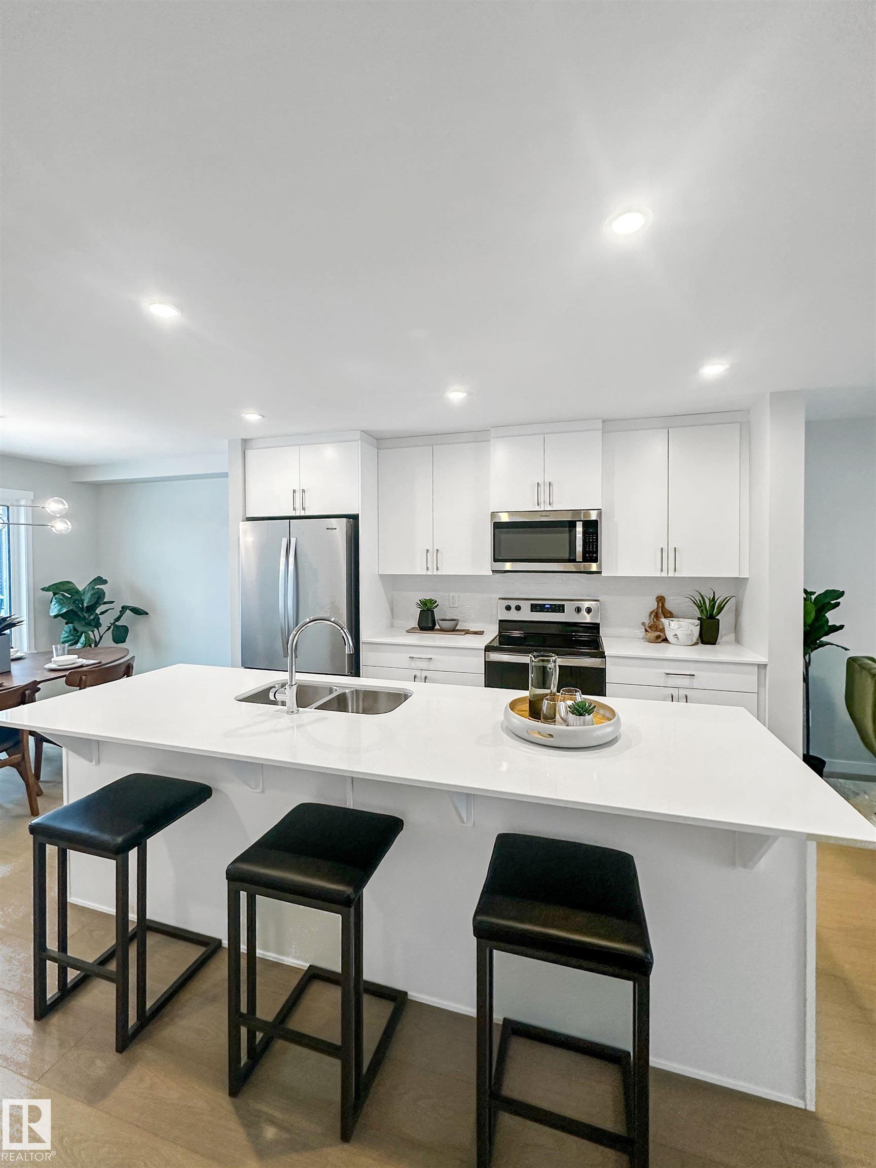 69 Raspberry Road, St. Albert, Alberta, T8N 8G7