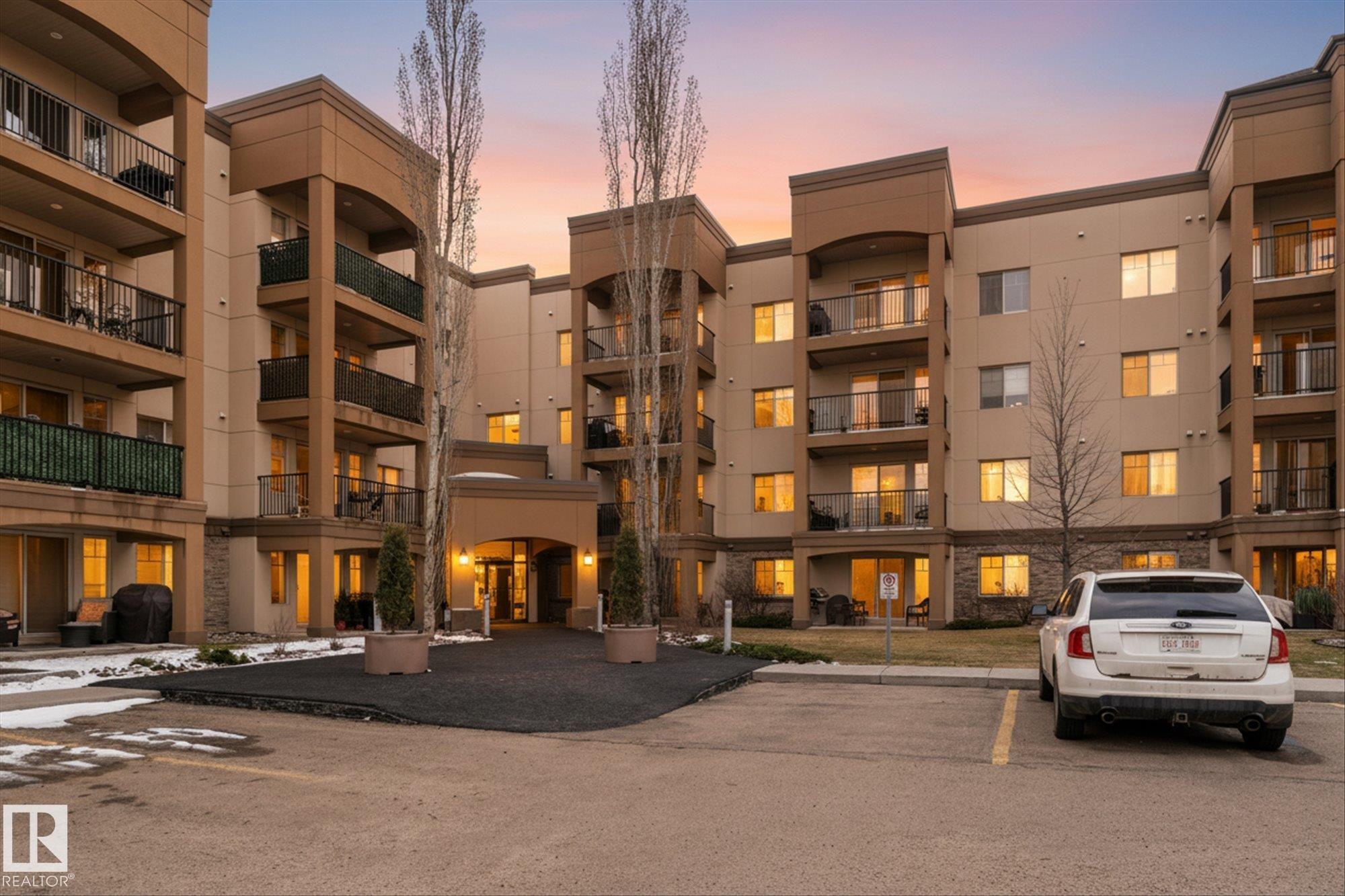 219 400 Palisades Way, Sherwood Park, Alberta, T8H 0H4