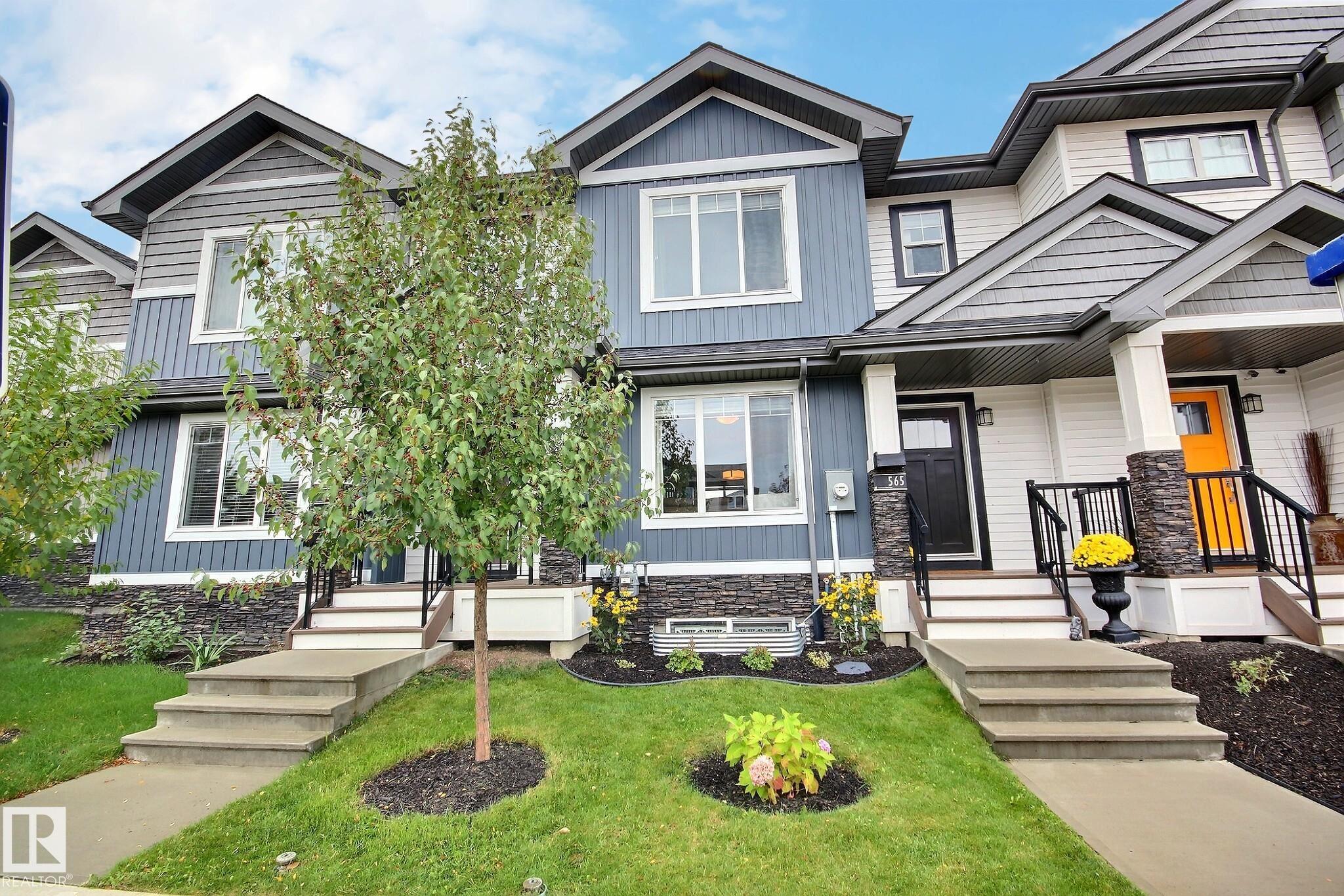 565 Chappelle Drive, Edmonton, Alberta, T6W 2B5