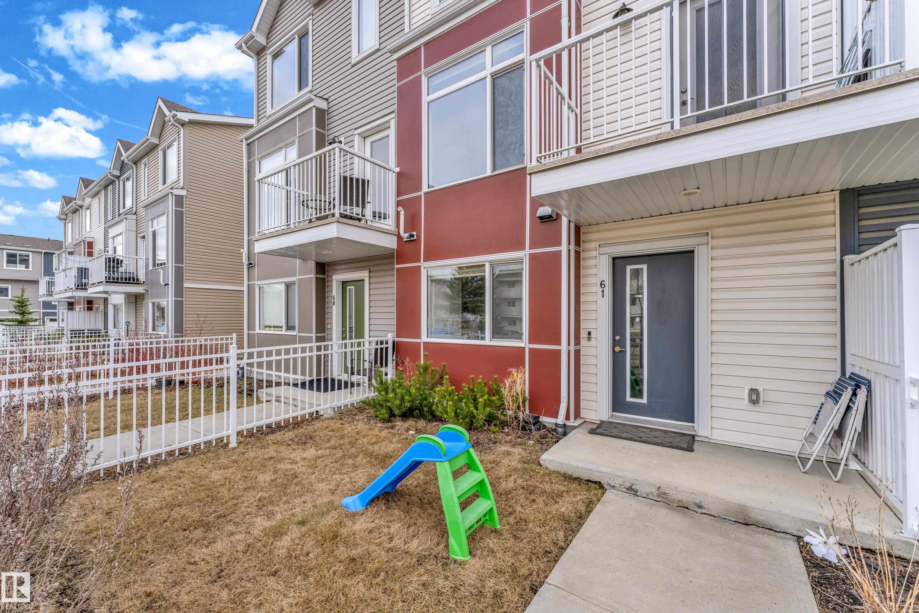61 215 Saddleback Road, Edmonton, Alberta, T6J 5T6