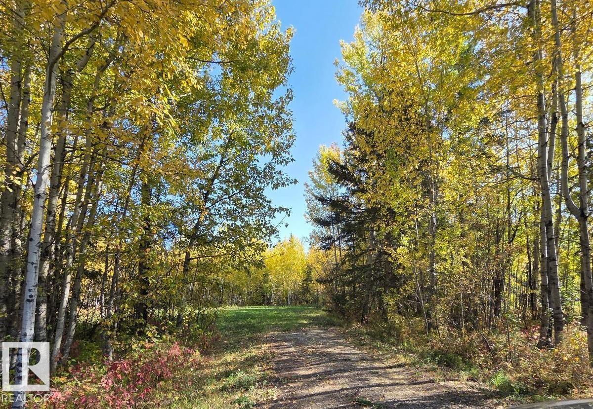 #3 9002 Hwy 16, Rural Yellowhead, Alberta, T0E 2M0