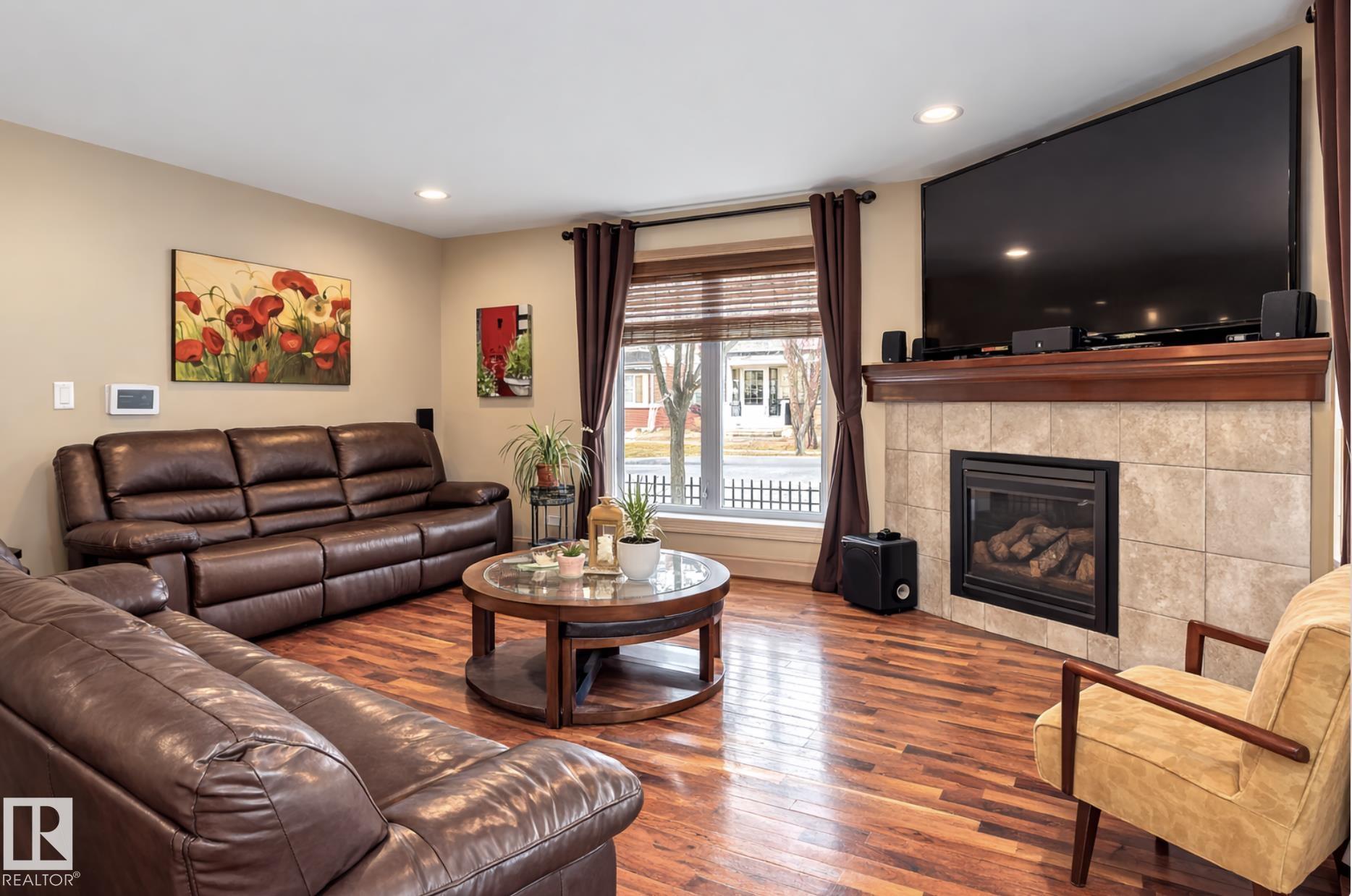 1204 Colonel Stone Avenue, Edmonton, Alberta, T5E 0E5