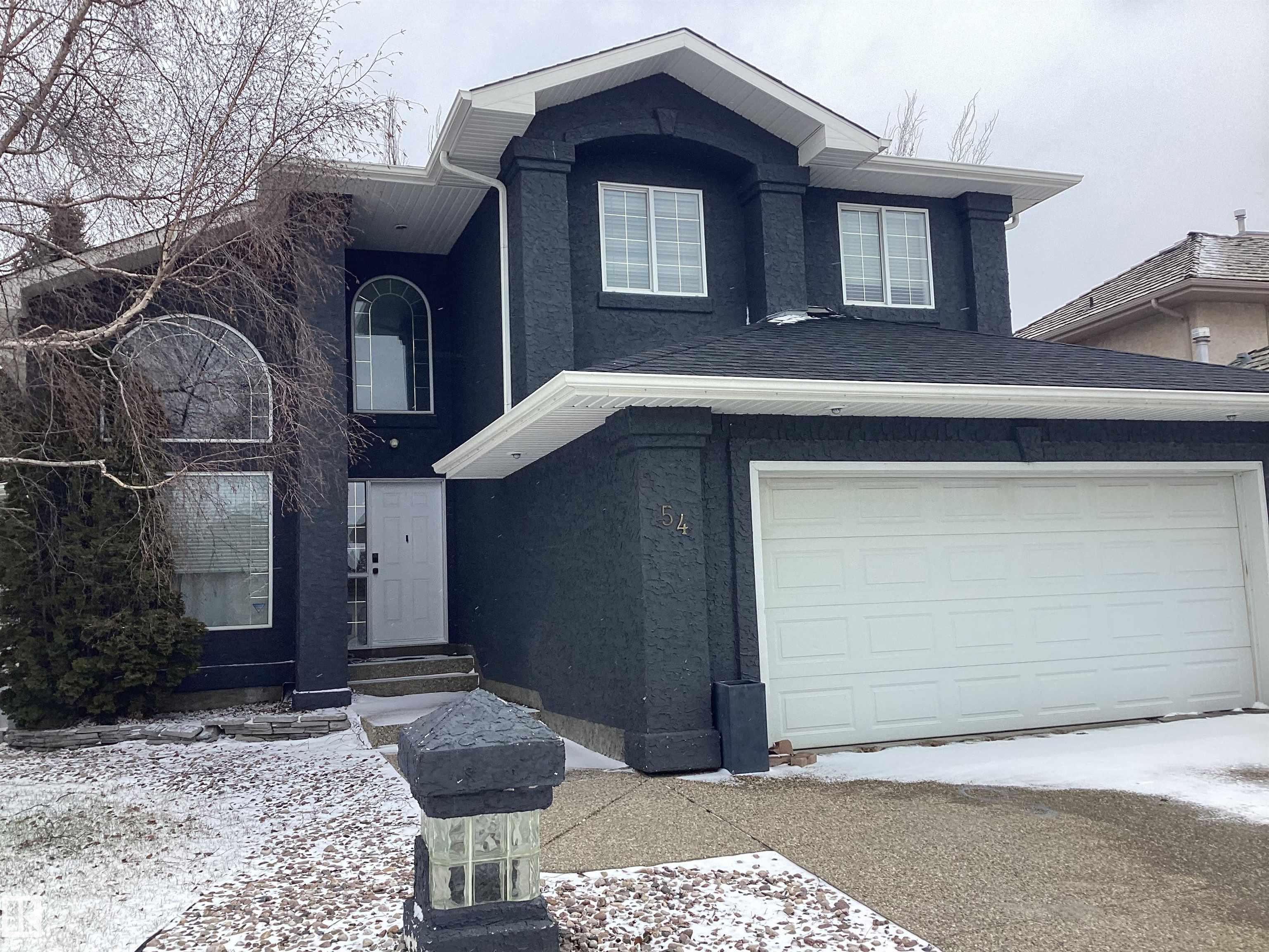 54 Leonard Drive, St. Albert, Alberta, T8N 6T3