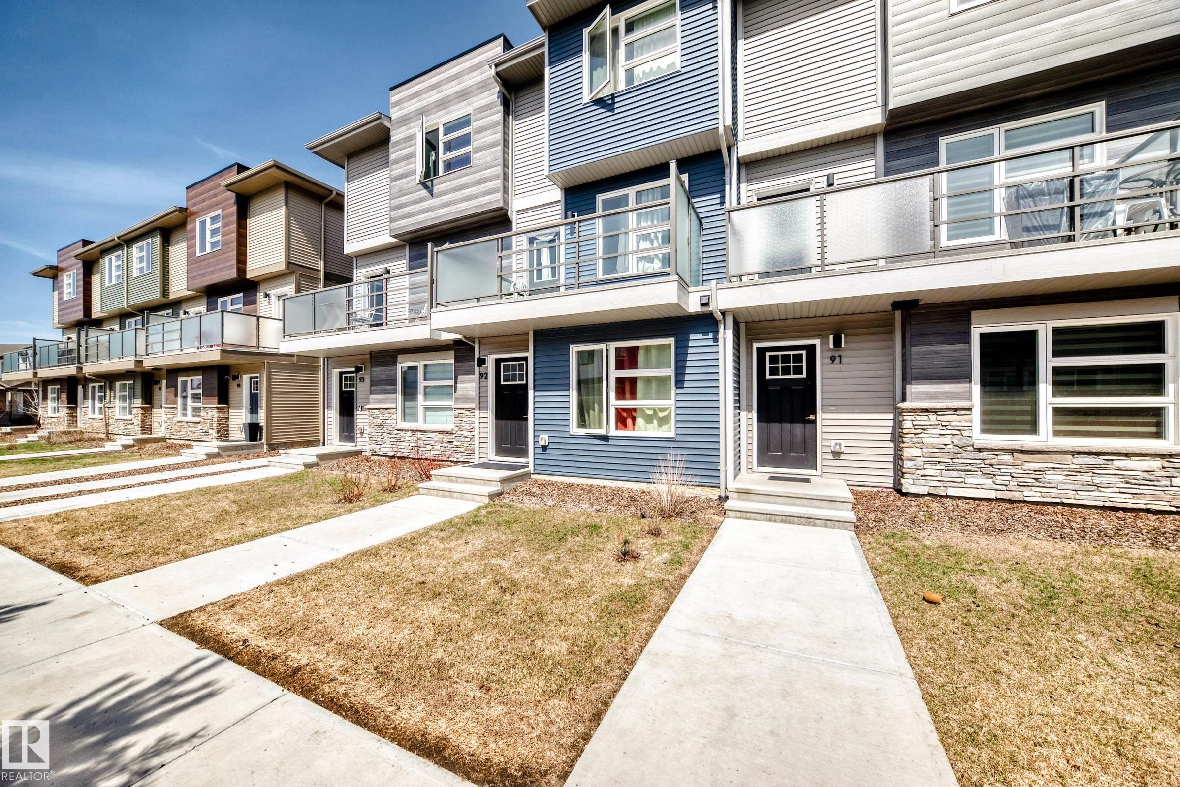 92 17635 58 Street, Edmonton, Alberta, T5Y 4C2
