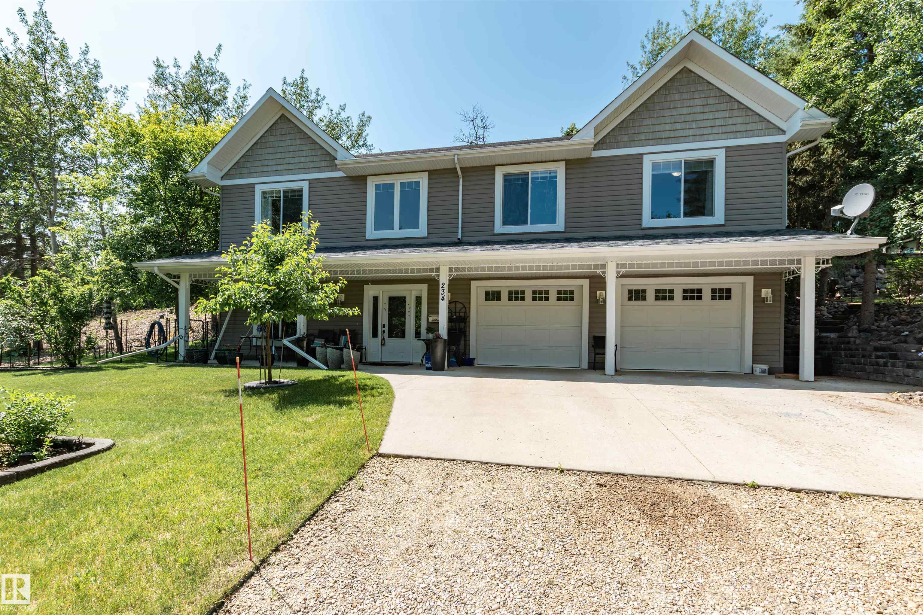 234 22106 South Cooking Lake Road, Rural Strathcona County, Alberta, T8E 1J1