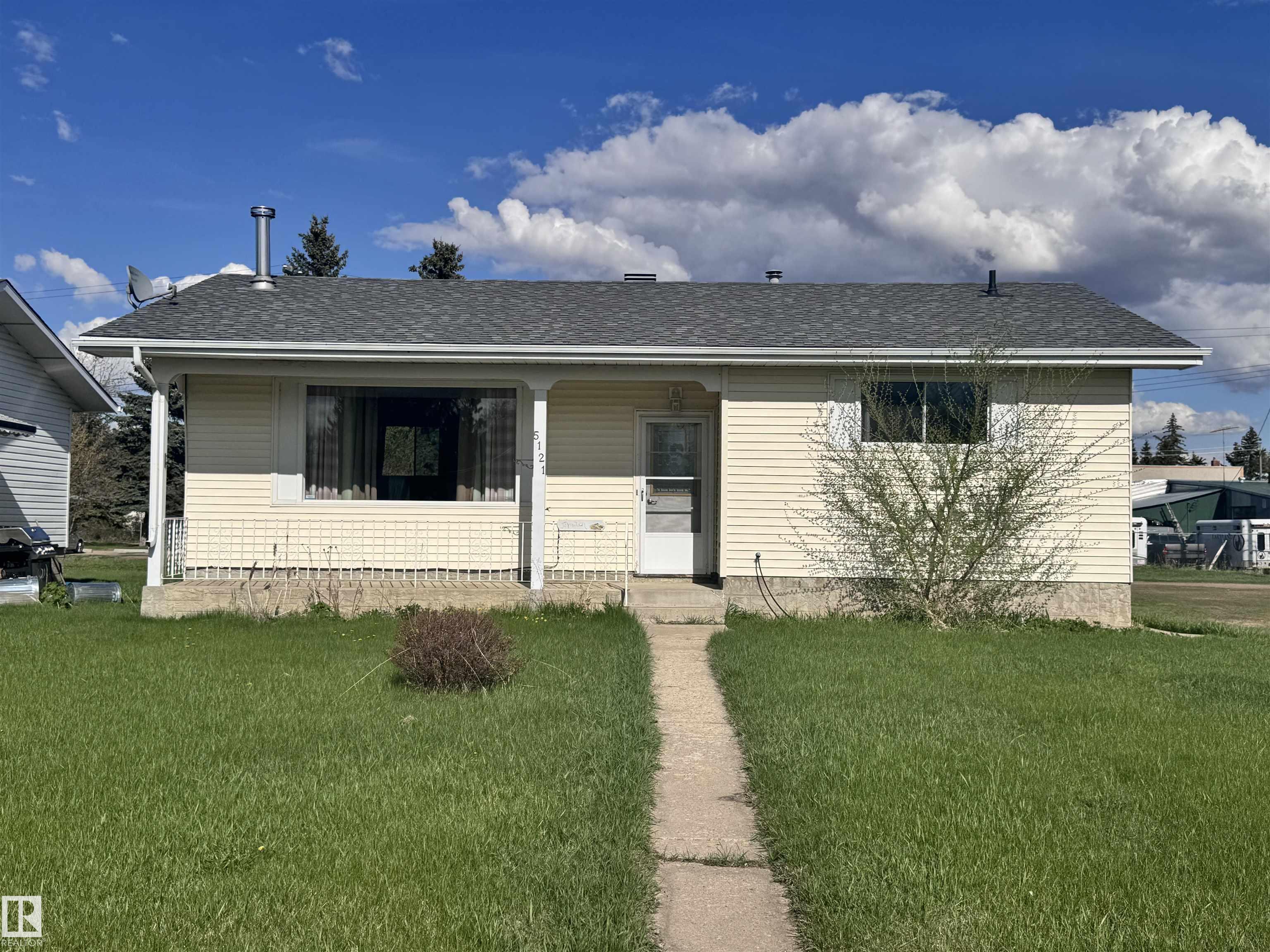 5121 52 Street, Andrew, Alberta, T0B 0C0