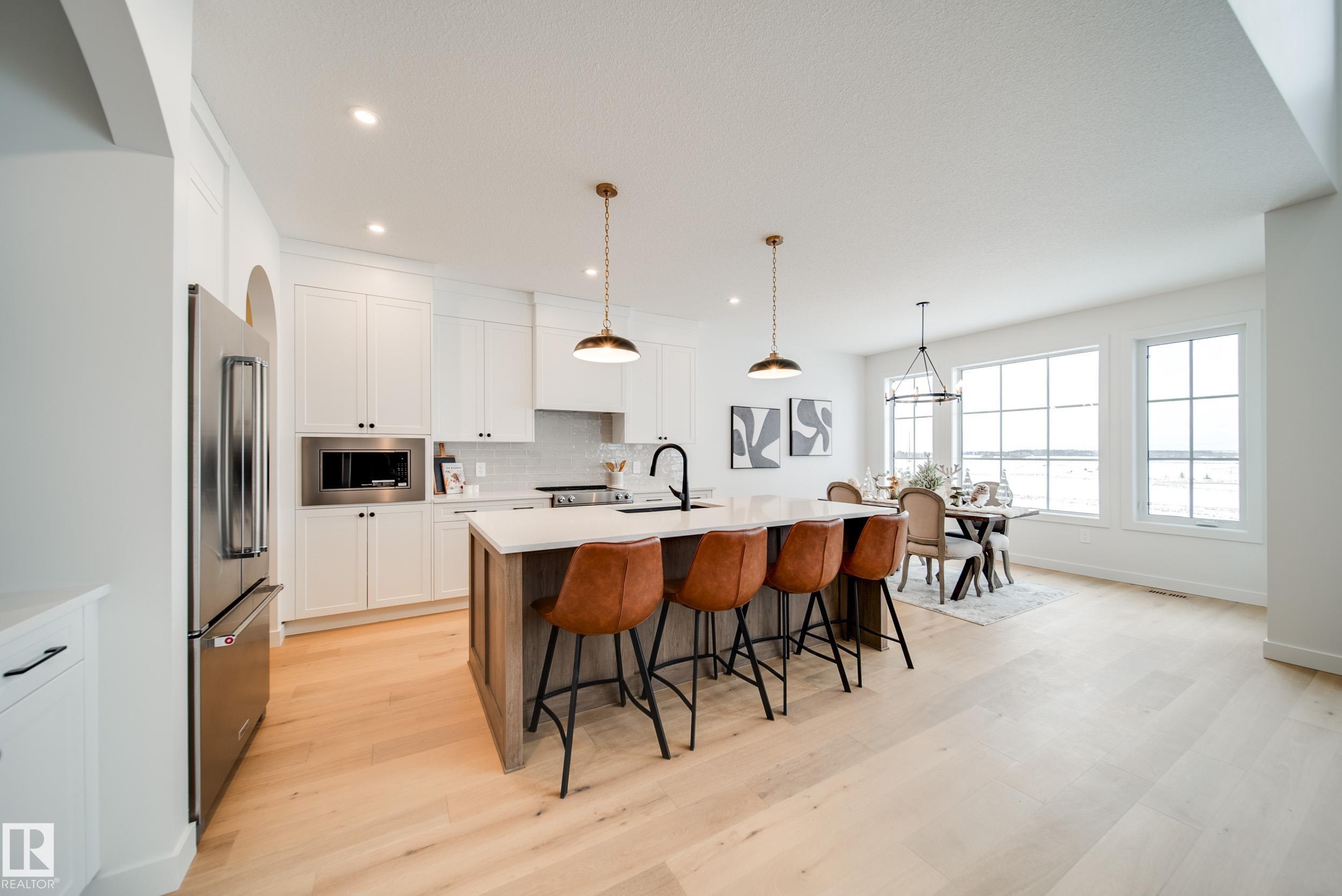 73 Chartres Close, St. Albert, Alberta, T8T 2E1
