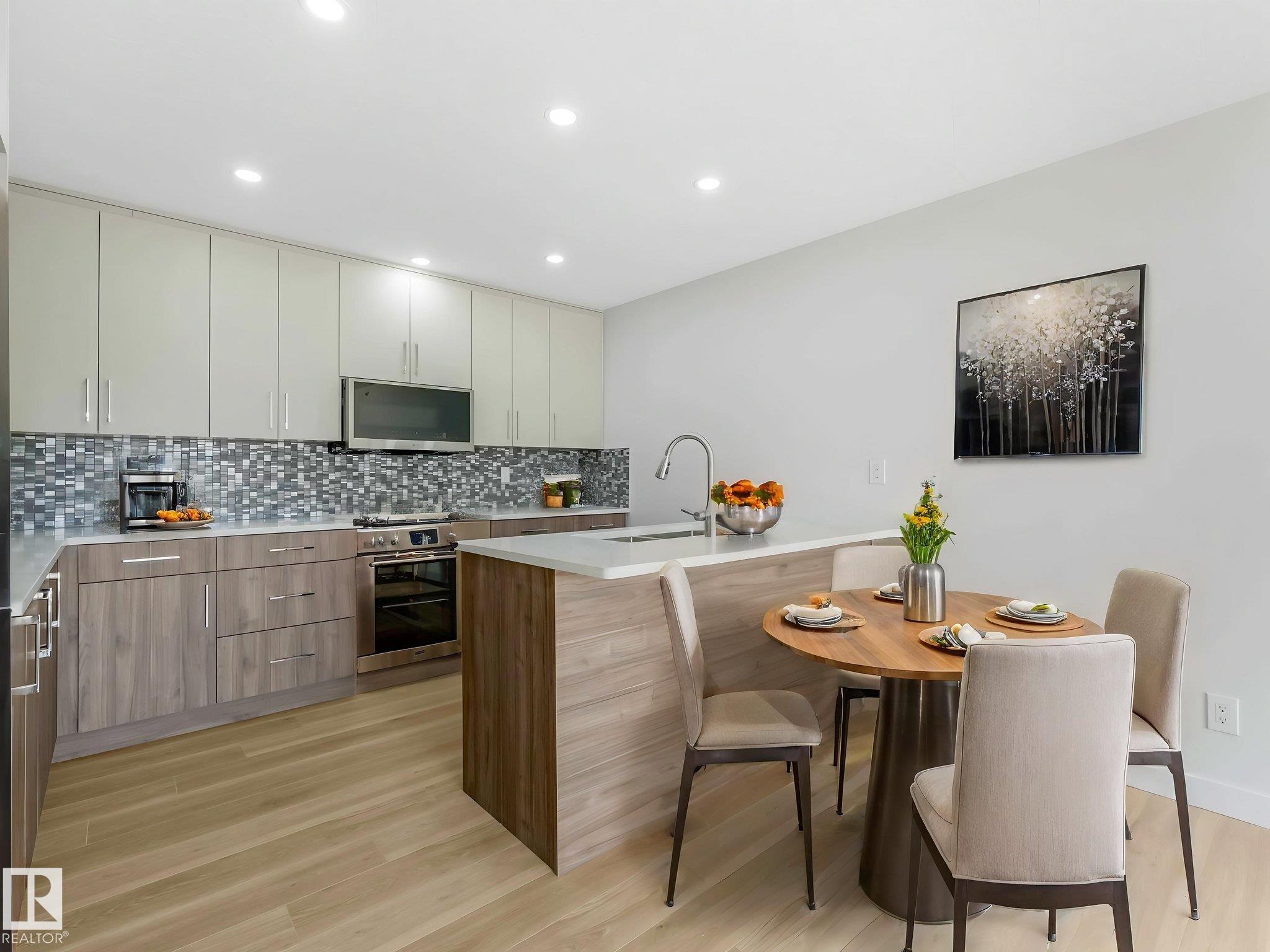 125 MARLBOROUGH Place Edmonton Alberta