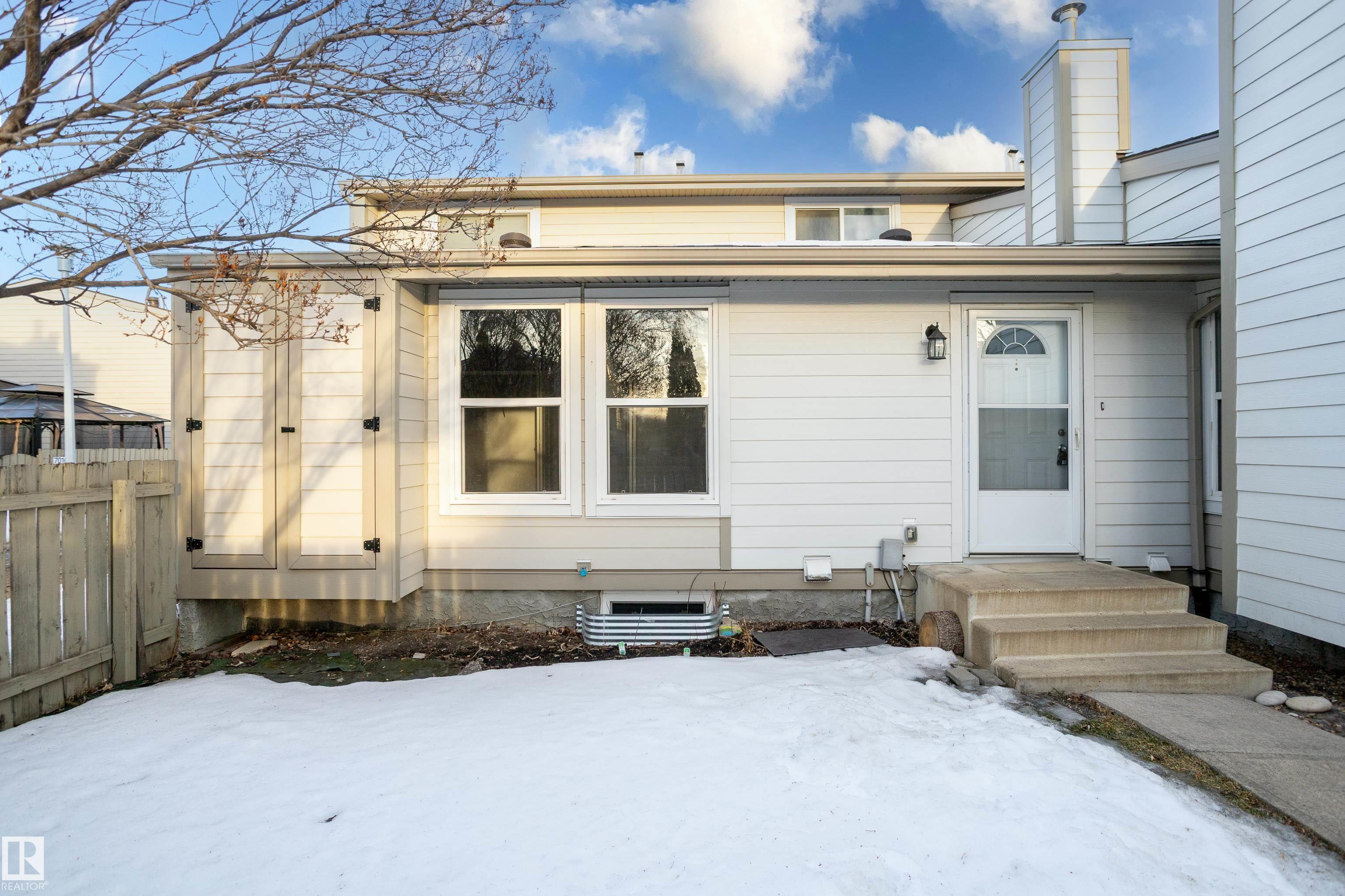7032 Mill Woods Road, Edmonton, Alberta, T6K 3M3