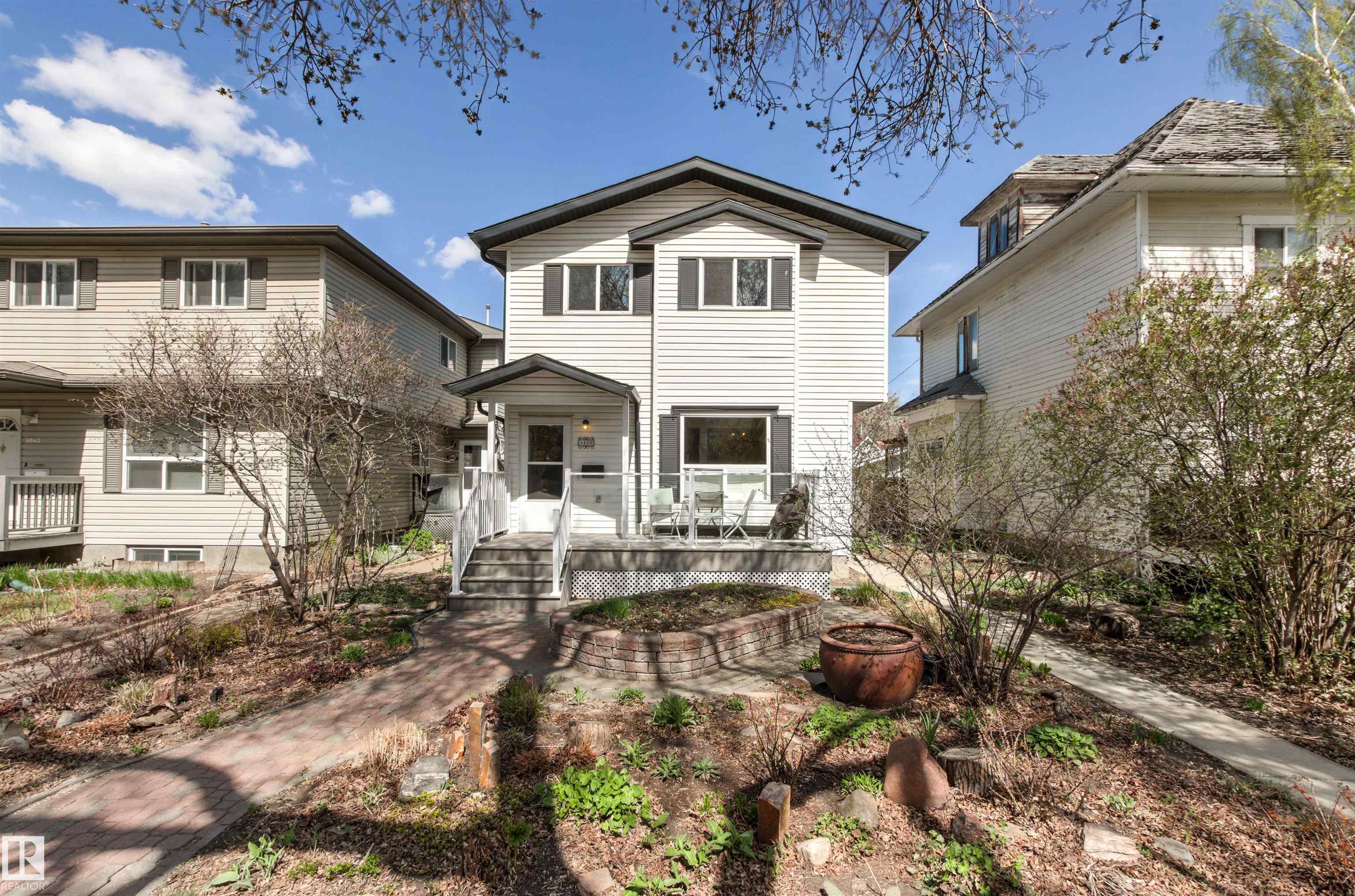 9638 108a Avenue, Edmonton, Alberta, T5H 1C3