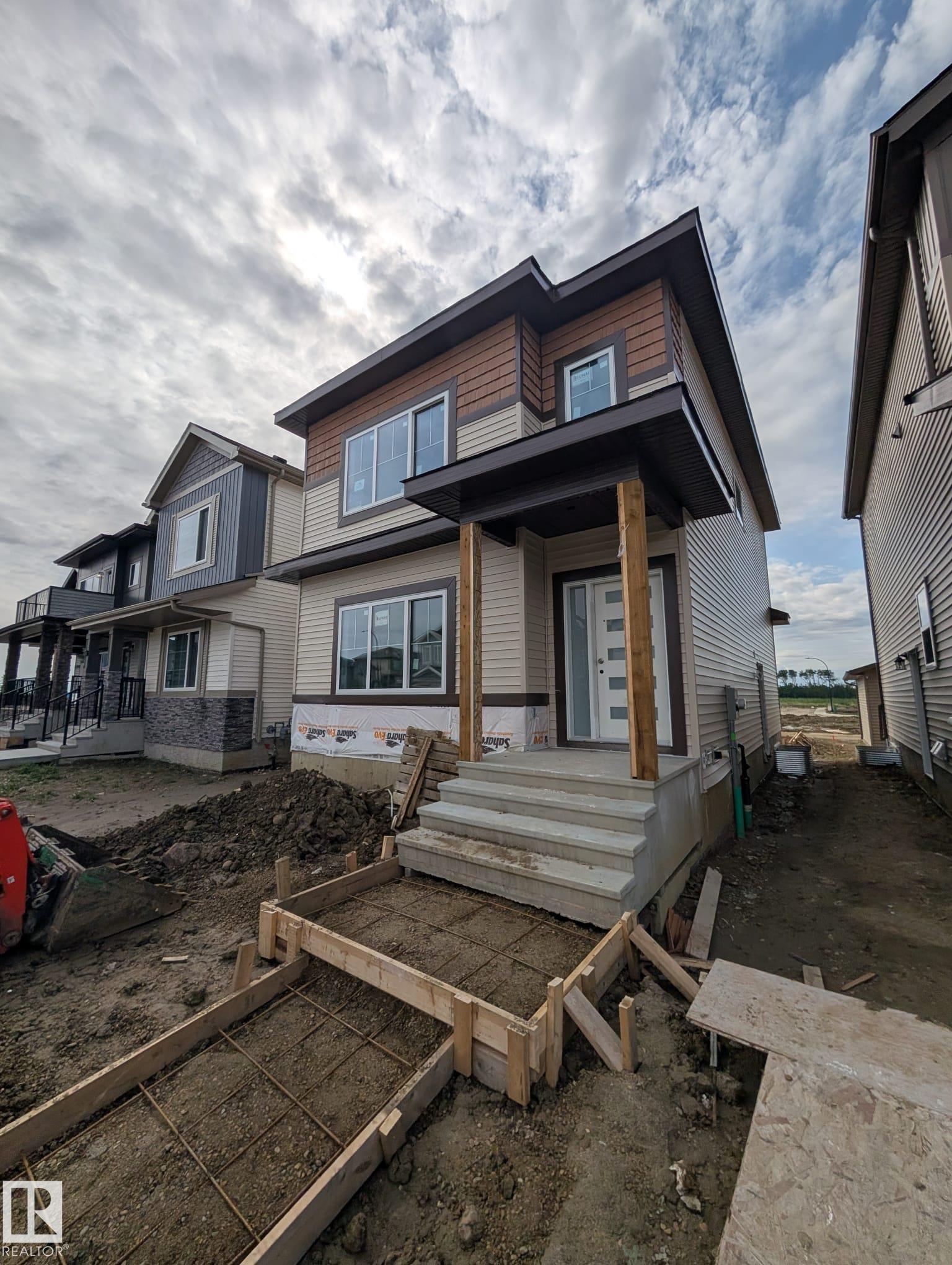 348 Roberts Wynd, Leduc, Alberta, T9E 1P8