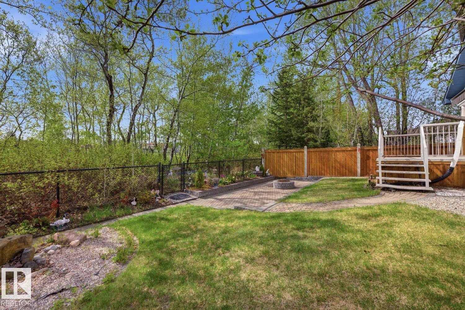 70 Eastcott Drive, St. Albert, Alberta, T8N 7B2