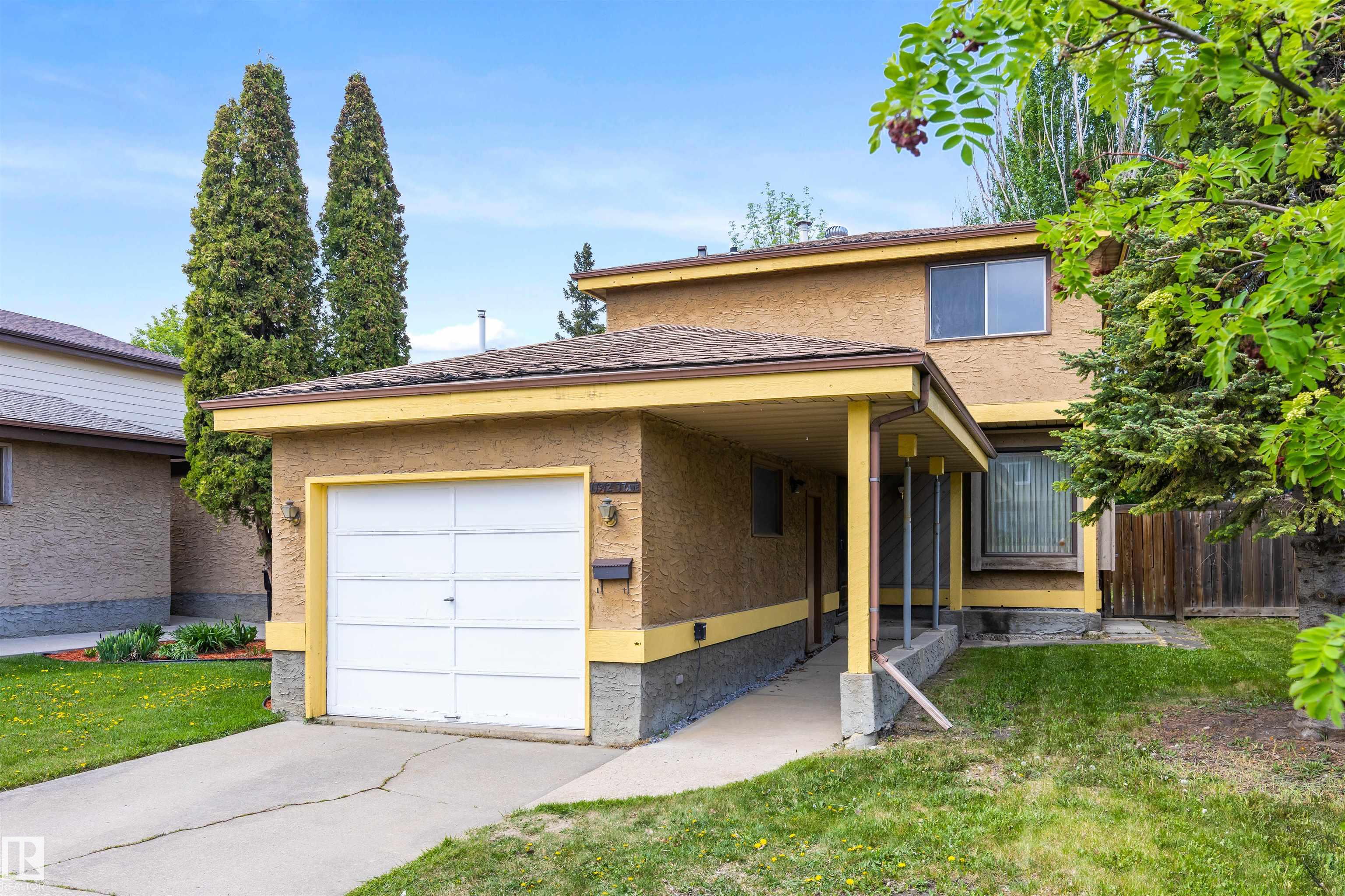 17912 77 Avenue, Edmonton, Alberta, T5T 2S2