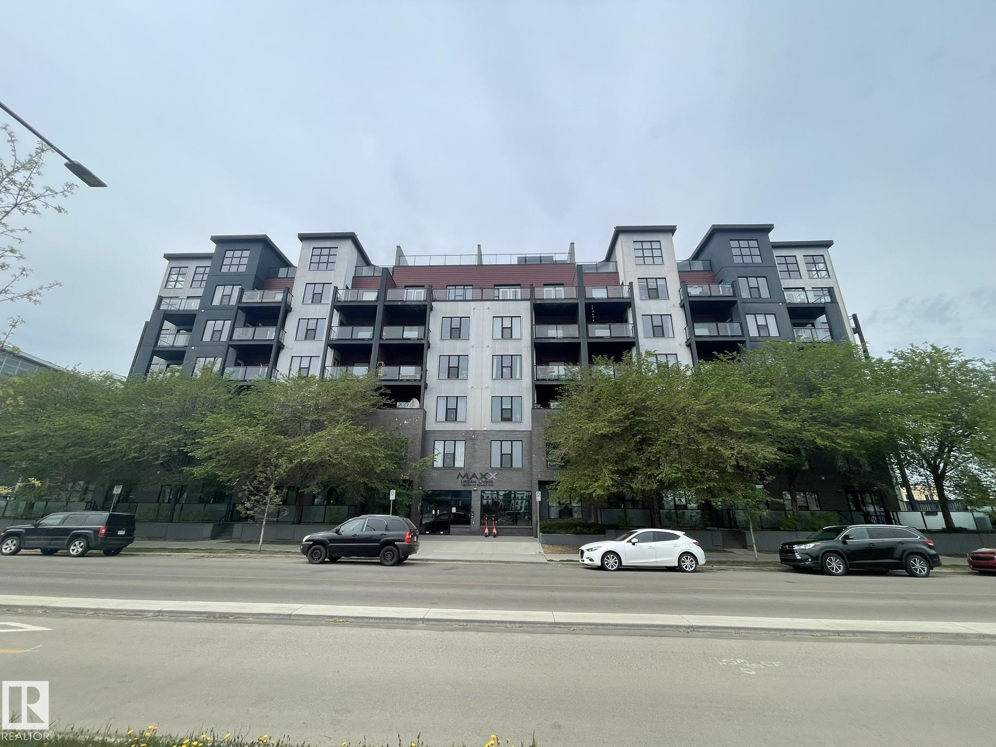 504 10518 113 Street, Edmonton, Alberta, T5H 0C6