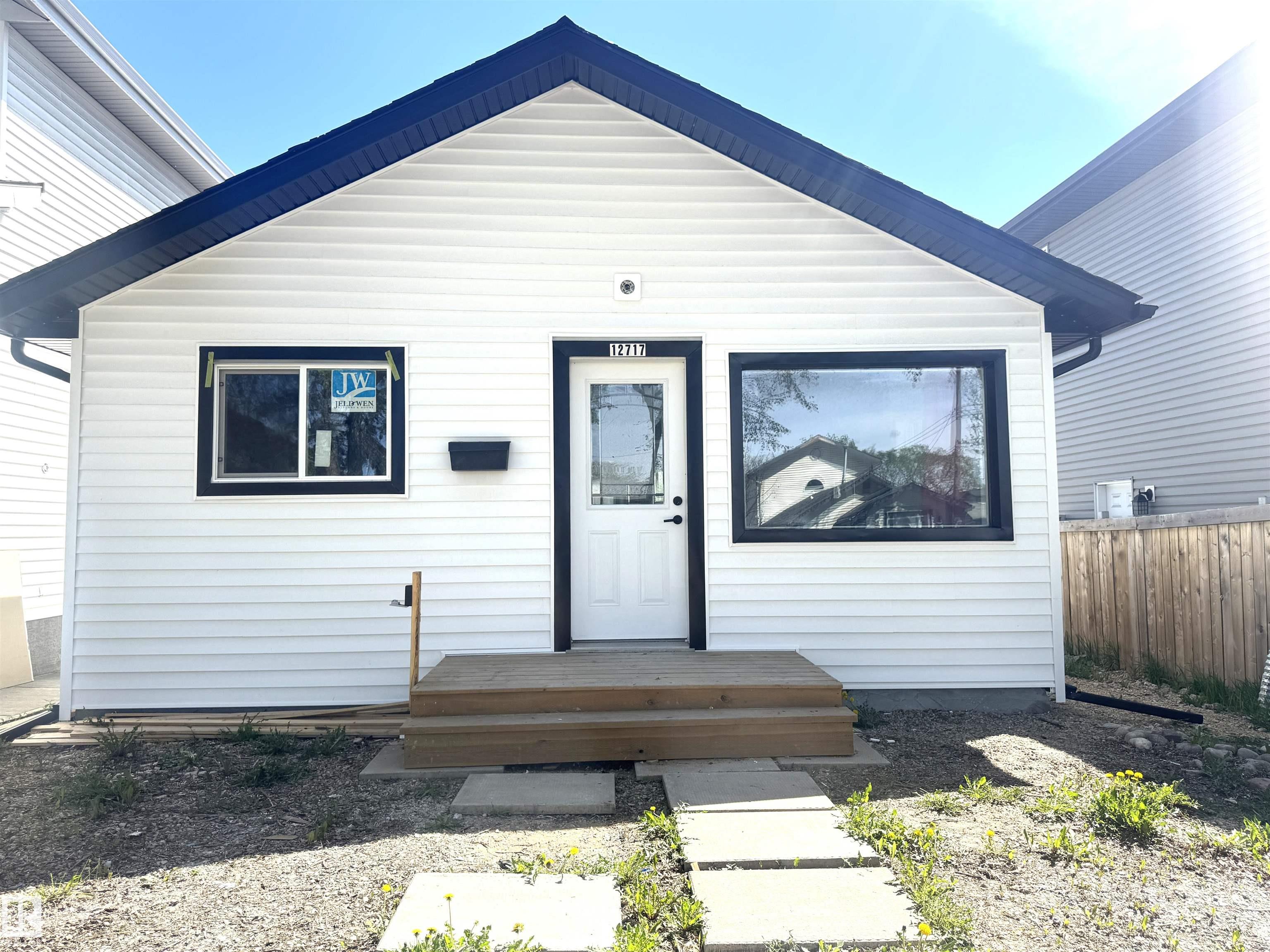 12717 116 Street, Edmonton, Alberta, T5E 5H1