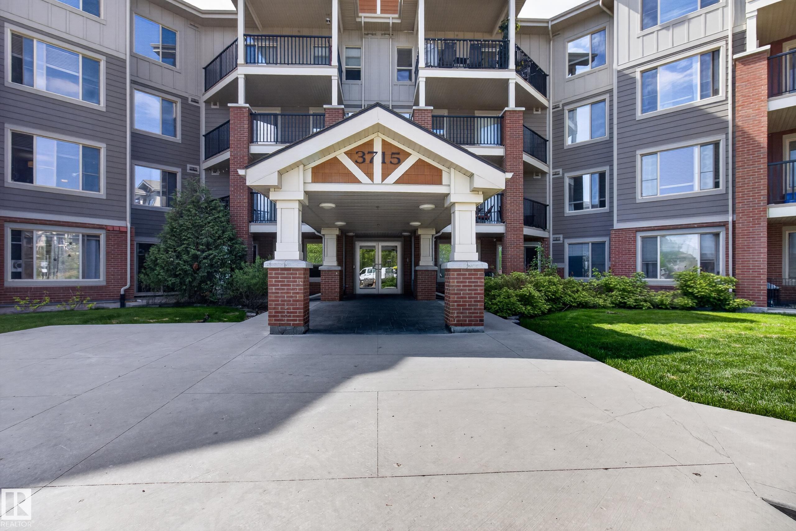 302 3715 Whitelaw Lane, Edmonton, Alberta, T6W 2C3