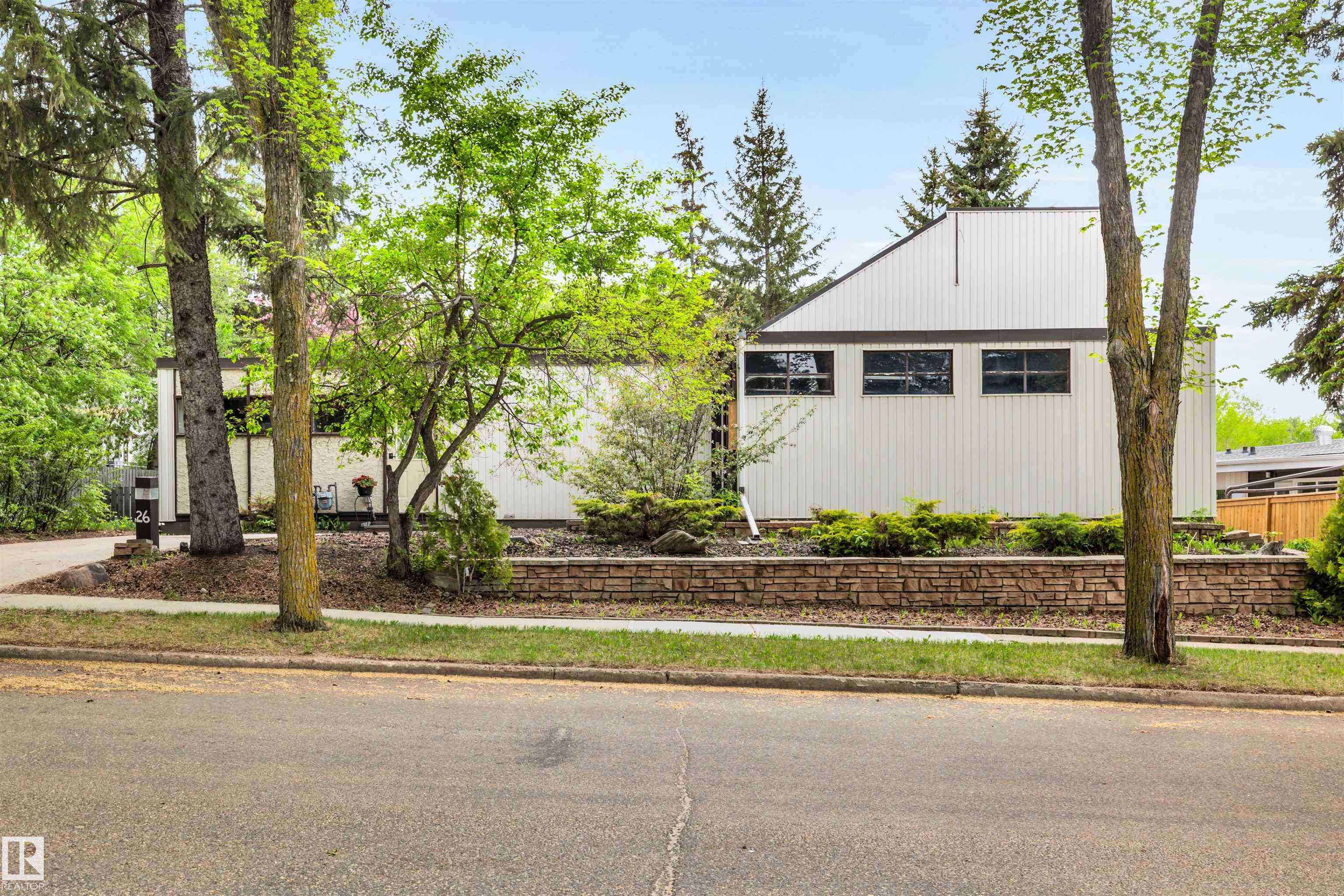 26 Sable Crescent, St. Albert, Alberta, T8N 0H1