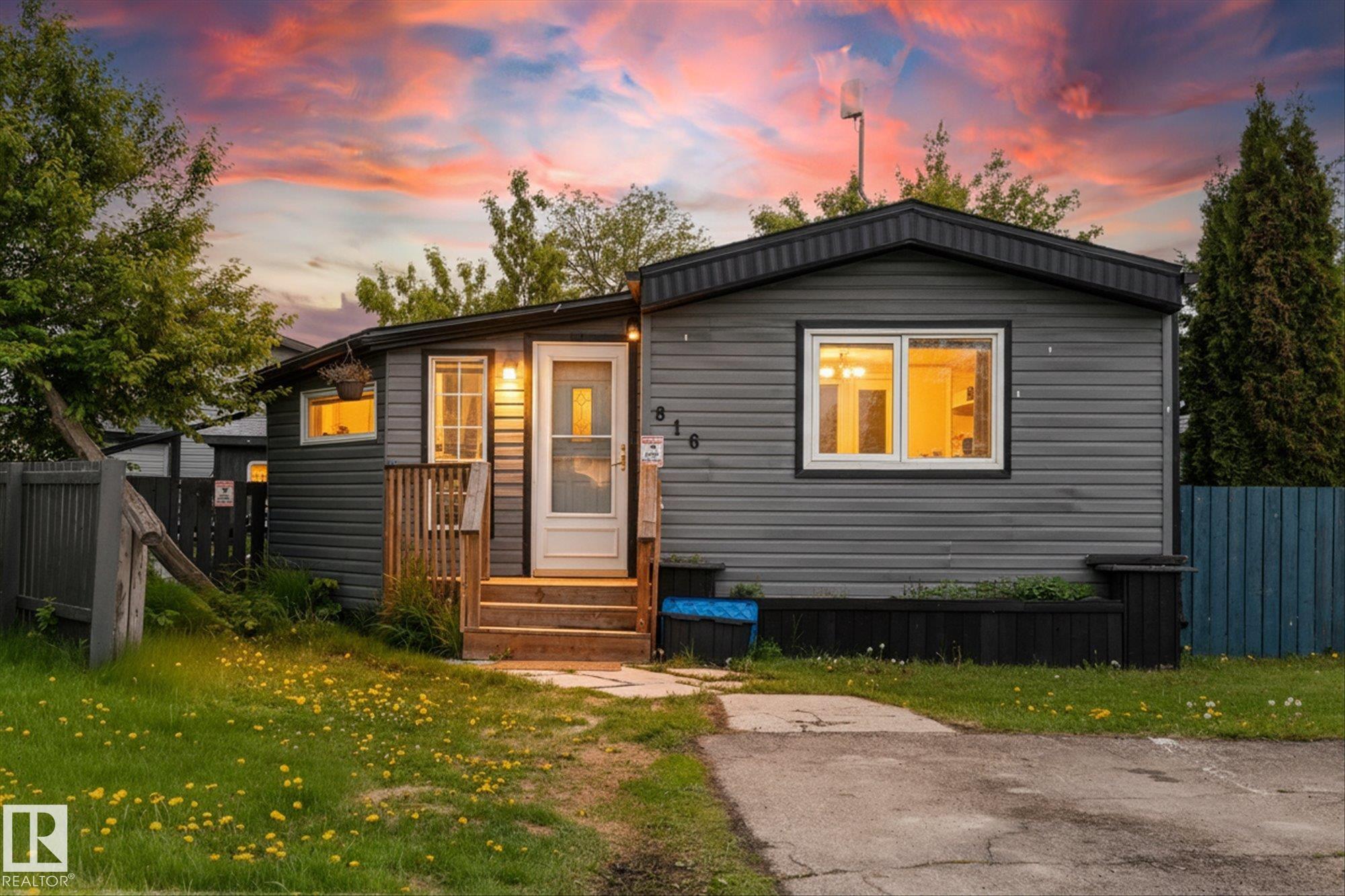 816 53222  Range Road 272, Rural Parkland County, Alberta, T7X 3R2