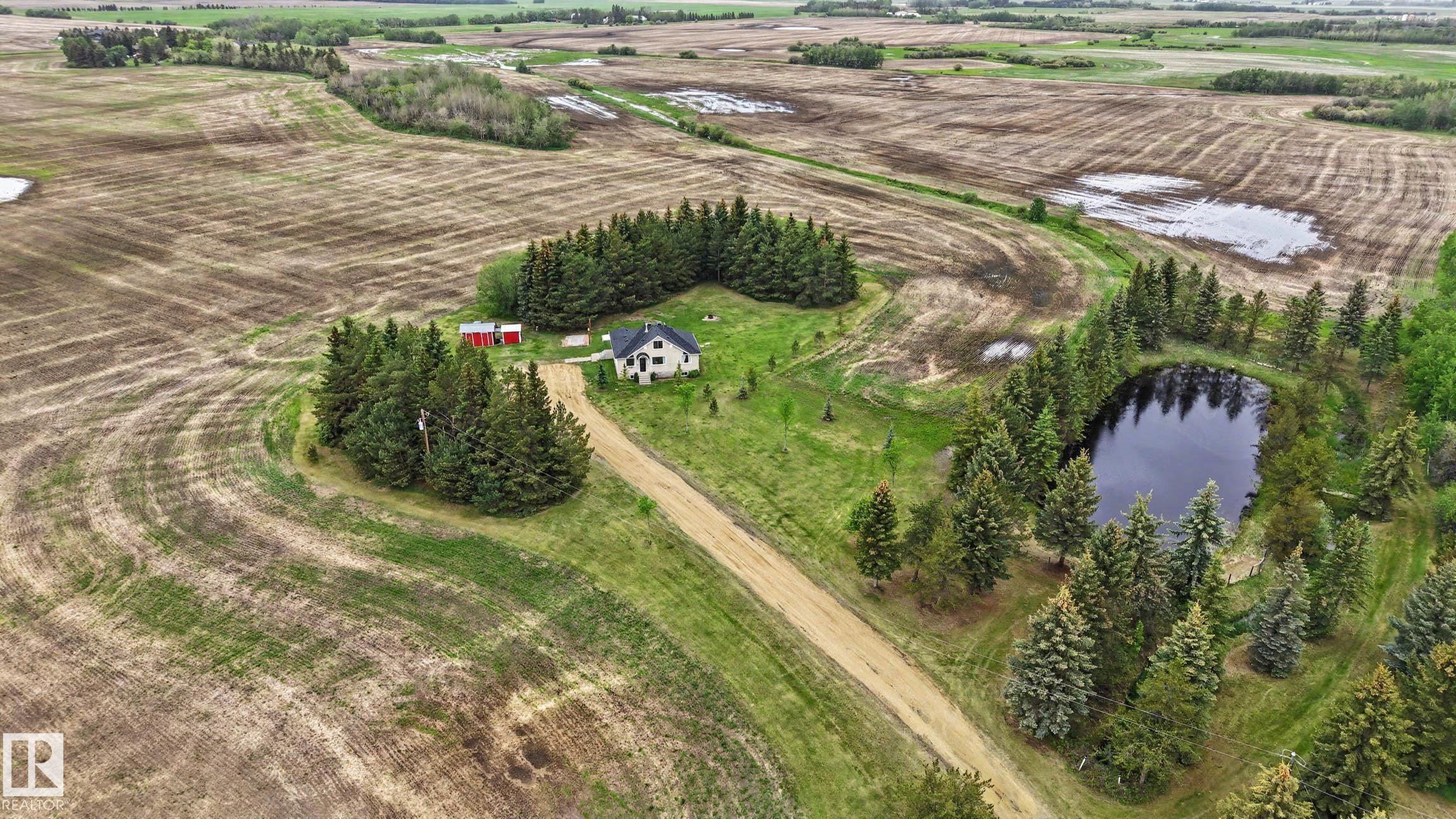 25418 Hwy 37, Rural Sturgeon County, Alberta, T8T 2A3