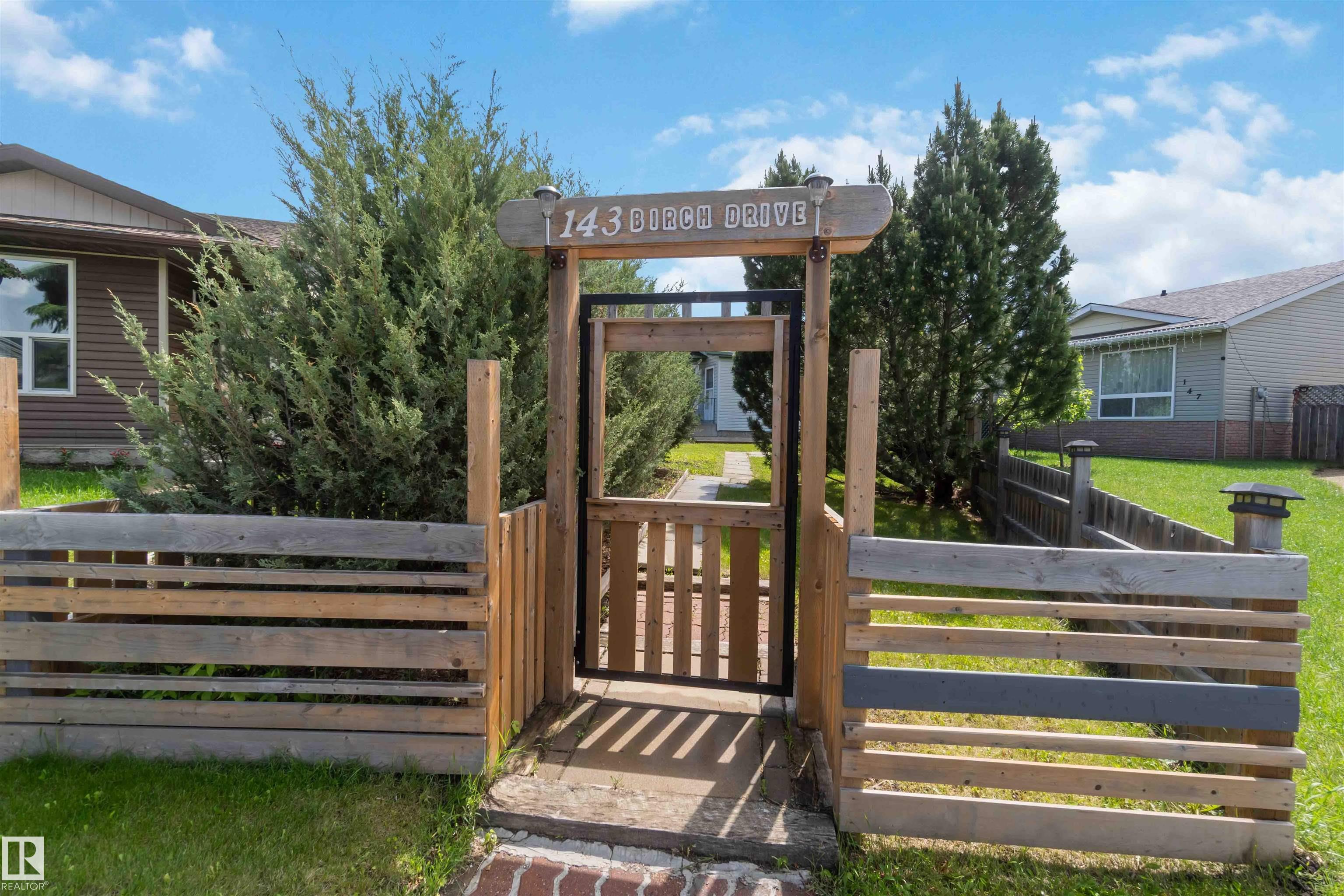 143 Birch Drive, Gibbons, Alberta, T0A 1N0