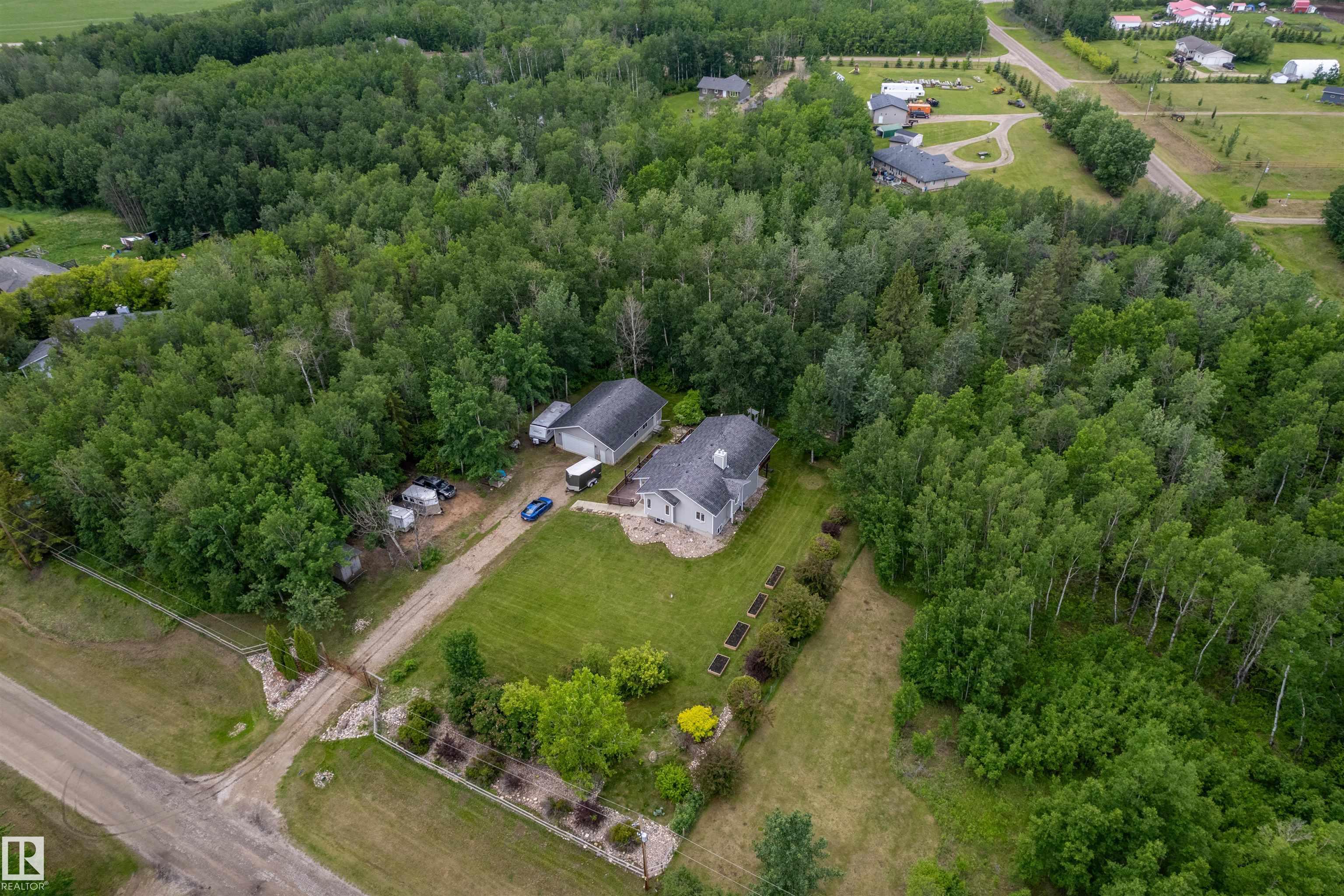 202 55109 Hwy 777, Rural Lac Ste. Anne County, Alberta, T0E 1V0