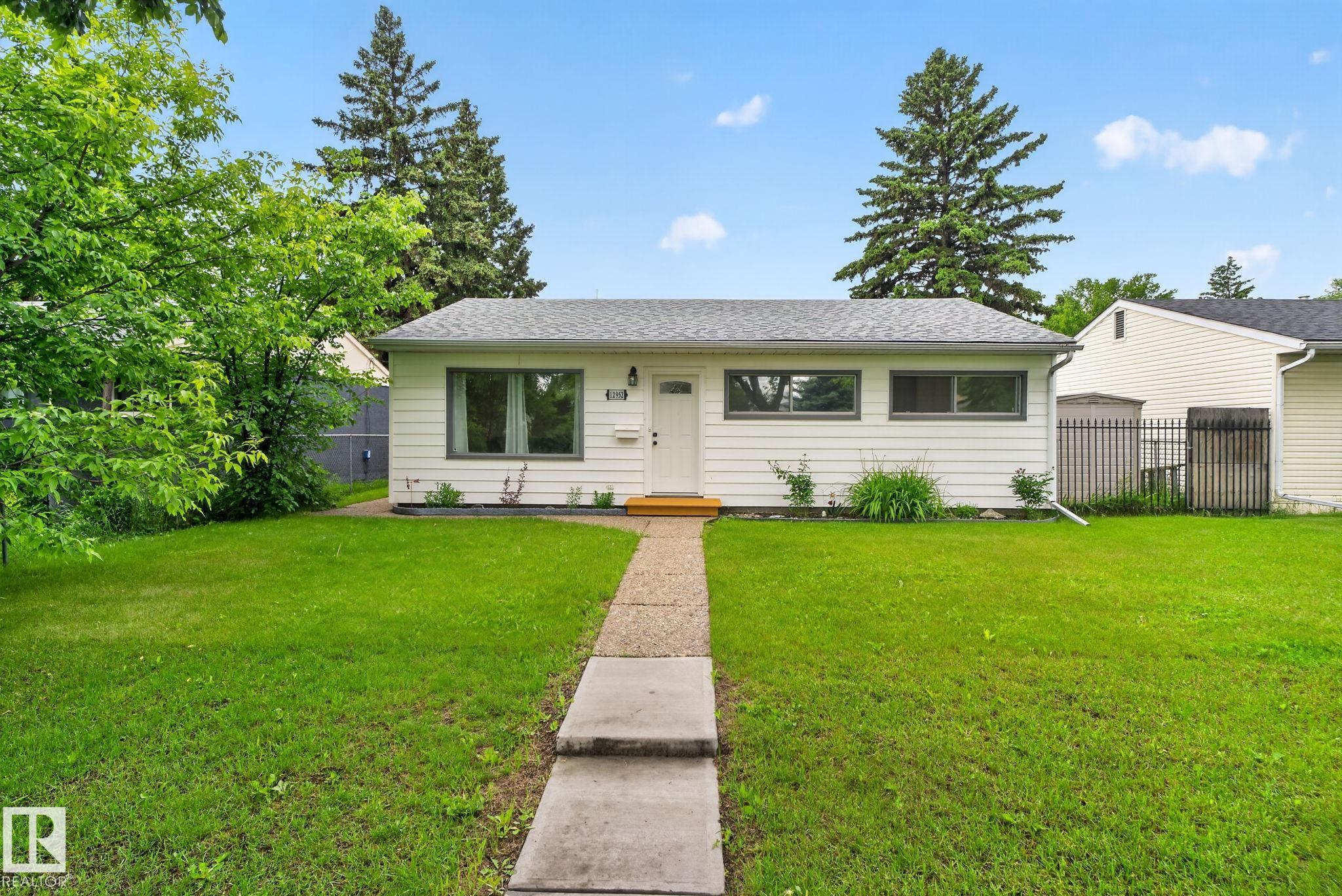 12952 114 Street Nw, Edmonton, Alberta, T5E 5C8