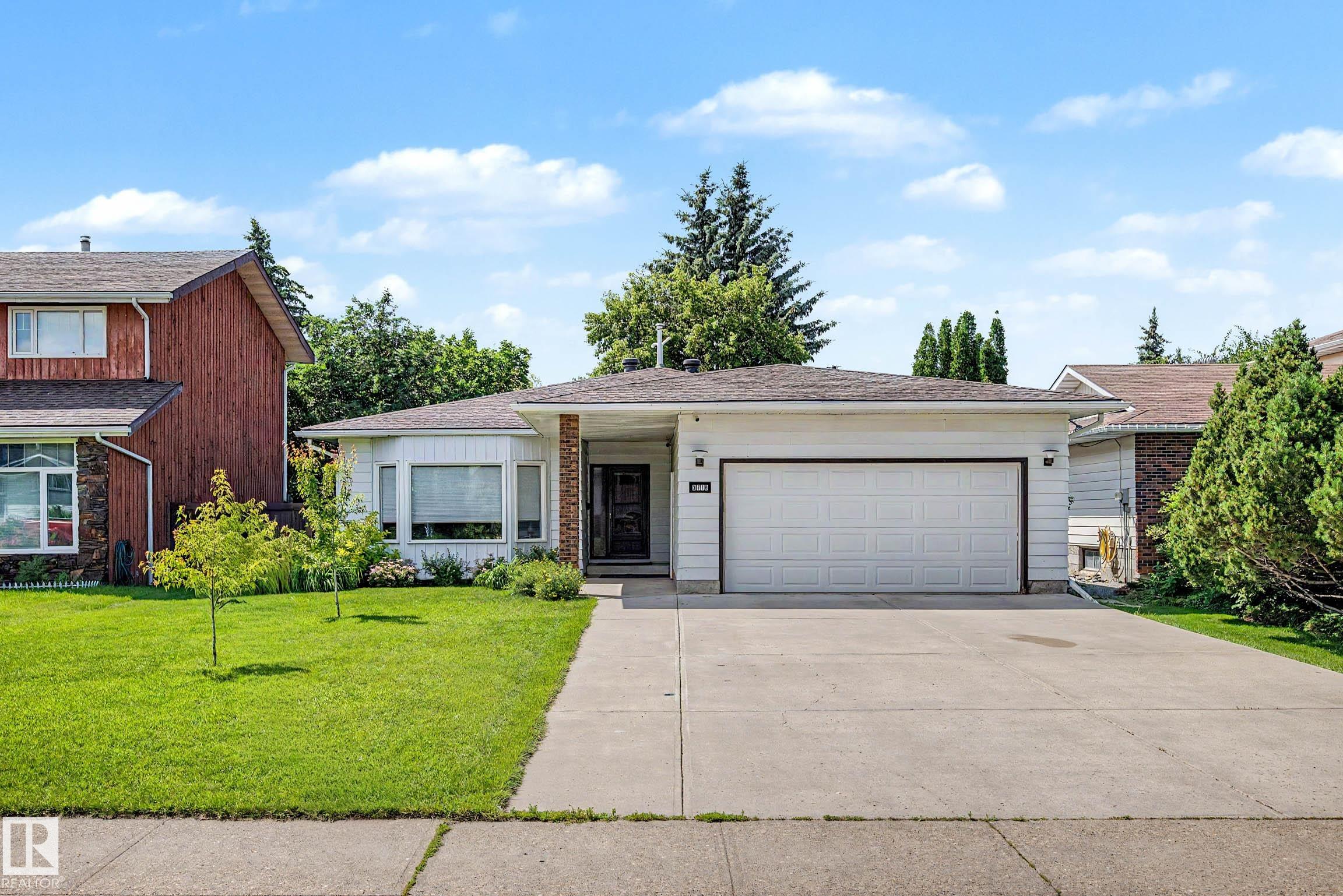 3718 103b Street, Edmonton, Alberta, T6J 2X9