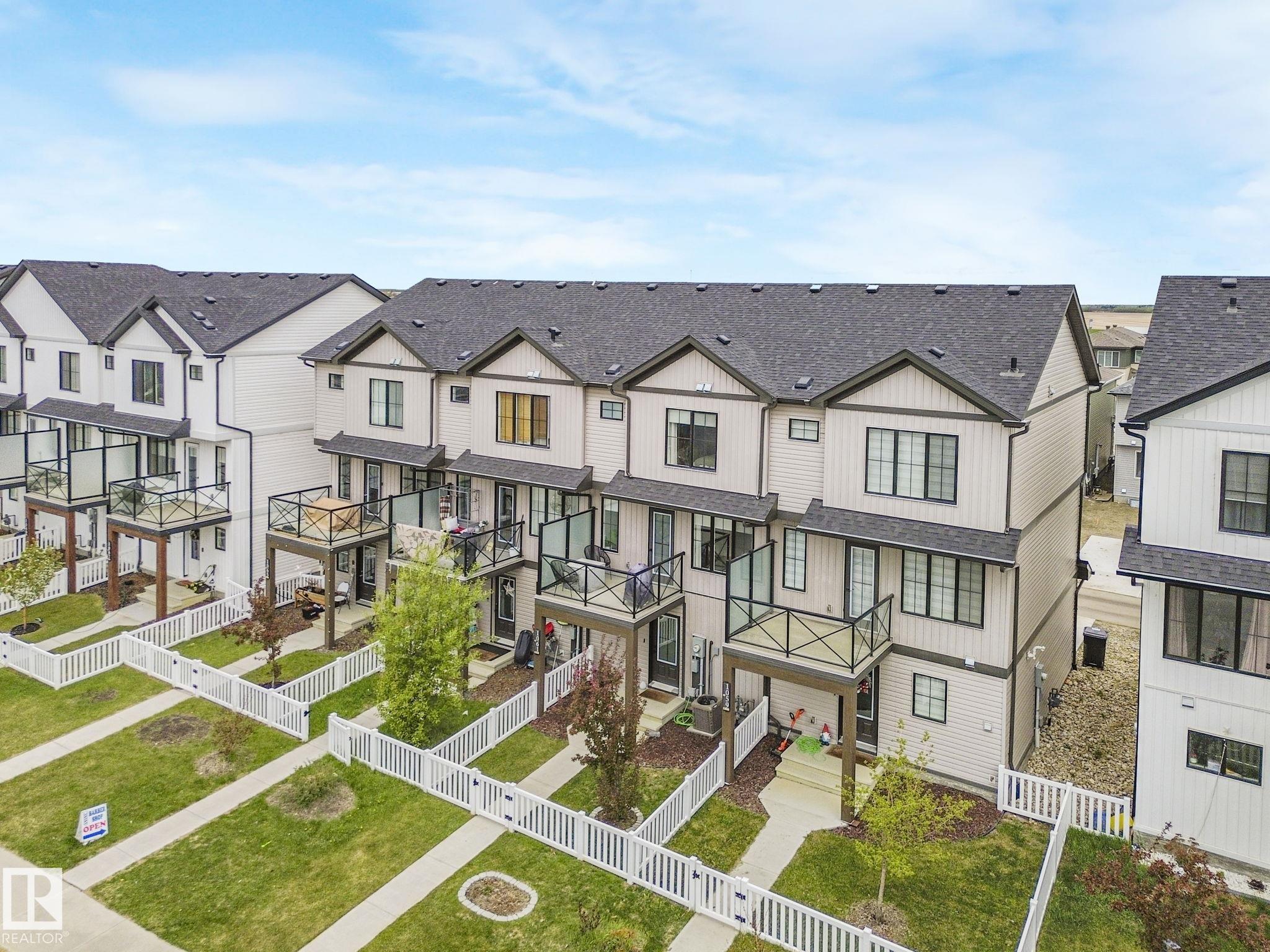 1061 Cy Becker Road, Edmonton, Alberta, T5Y 4B7