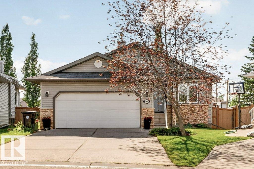 39 Wilkinson Place, Leduc, Alberta, T9E 8N1