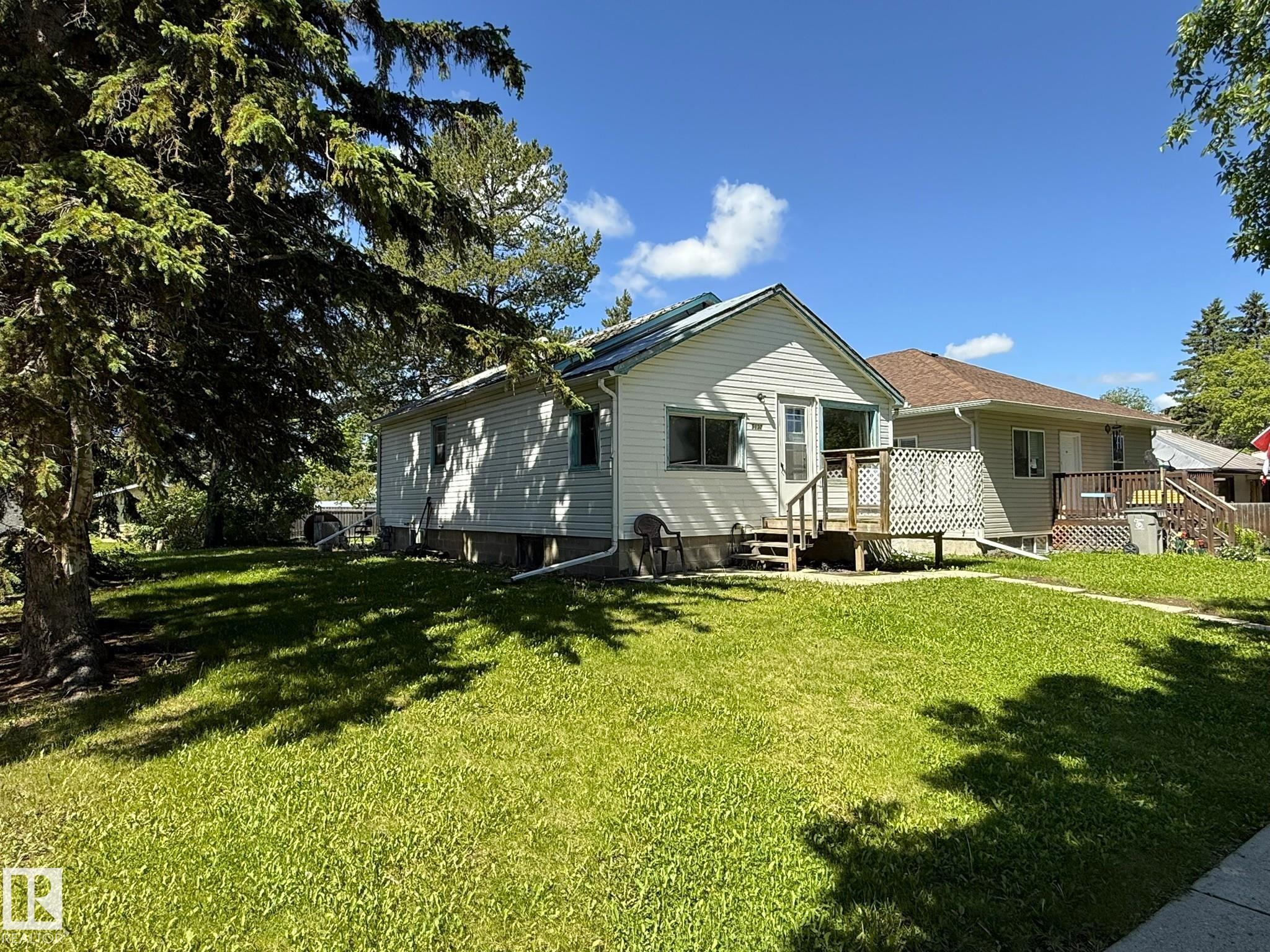 5132 52 Street, Warburg, Alberta, T0C 2T0