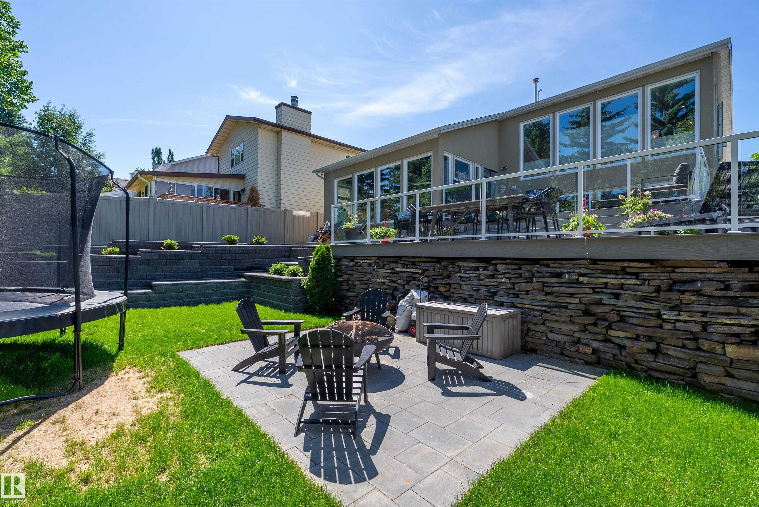 4 Wentworth Crescent, St. Albert, Alberta, T8N 3G8